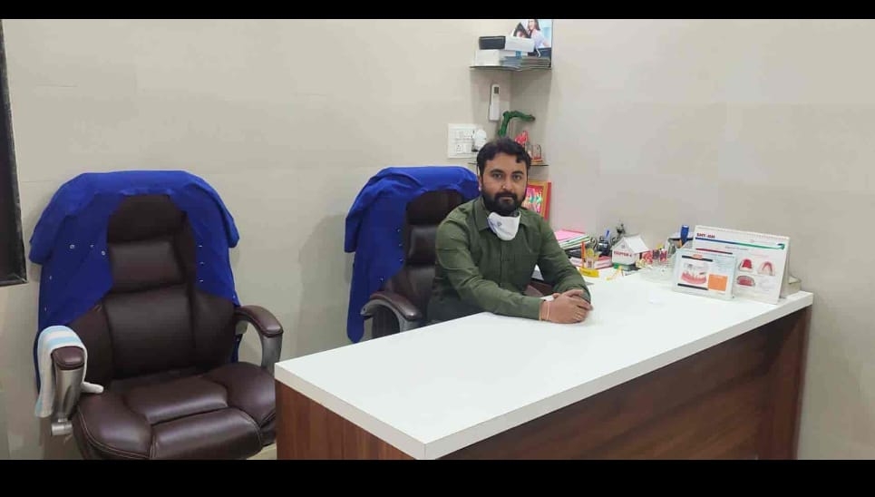Dr. Hardik Khadalia