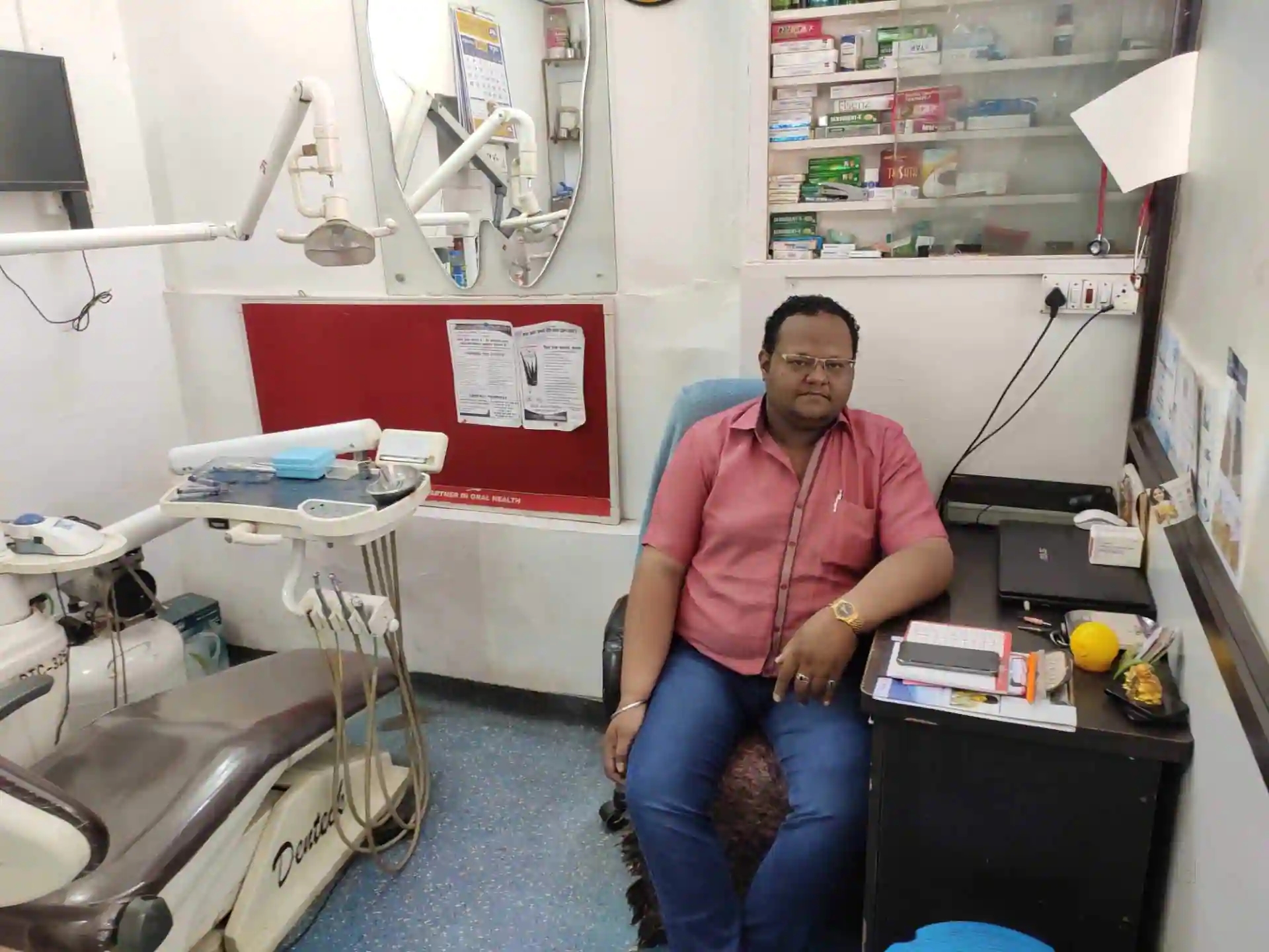 Dr. VINAY SINGHAI
