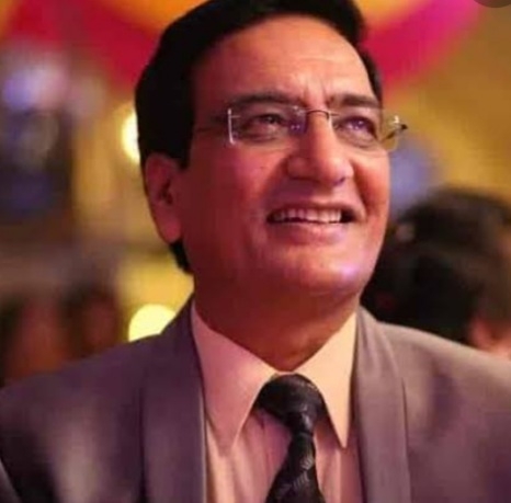Dr. A K Tiwari