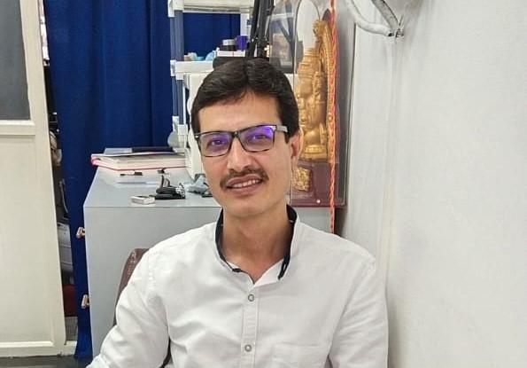 Dr. Guruprasad R .