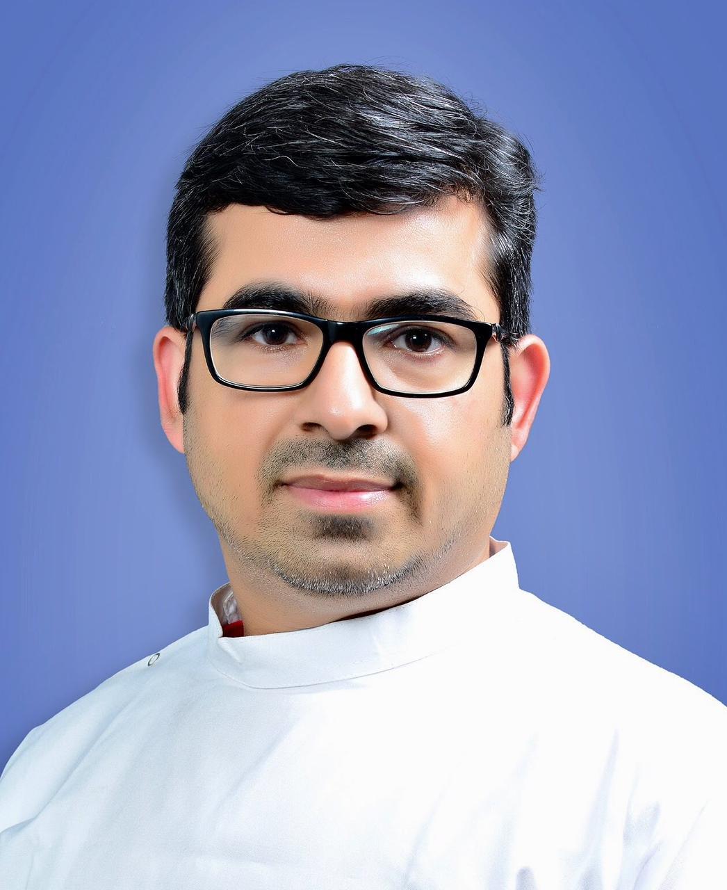 Dr. Sunil Arora