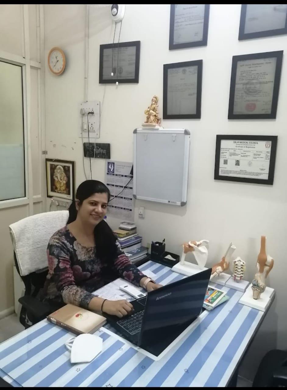 Dr. Ramita Sardana Dhamija
