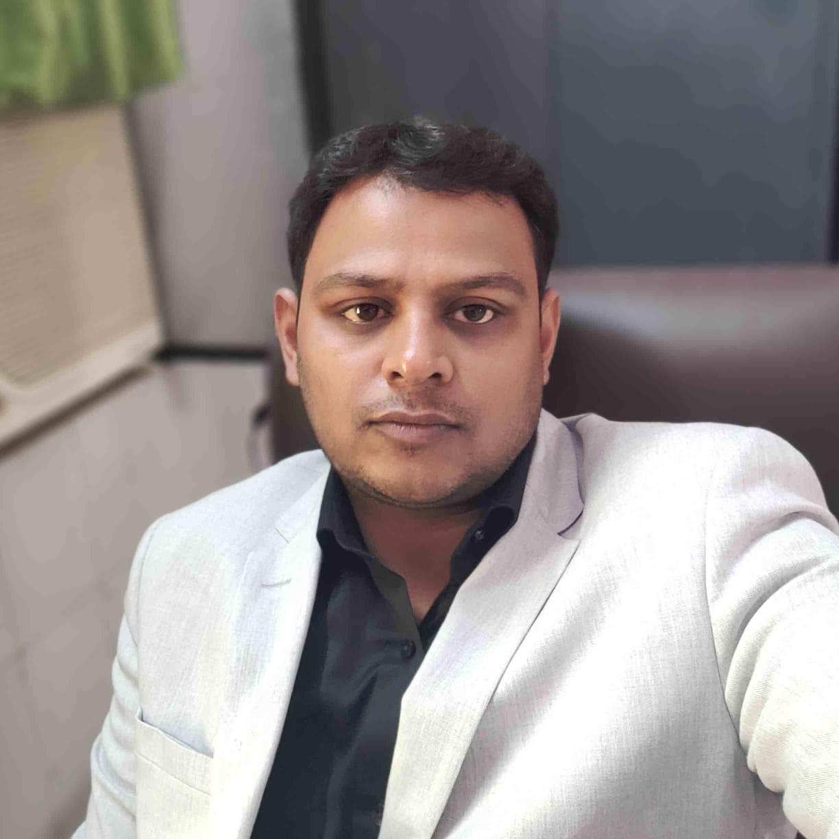 Dr. Akarsh Shukla