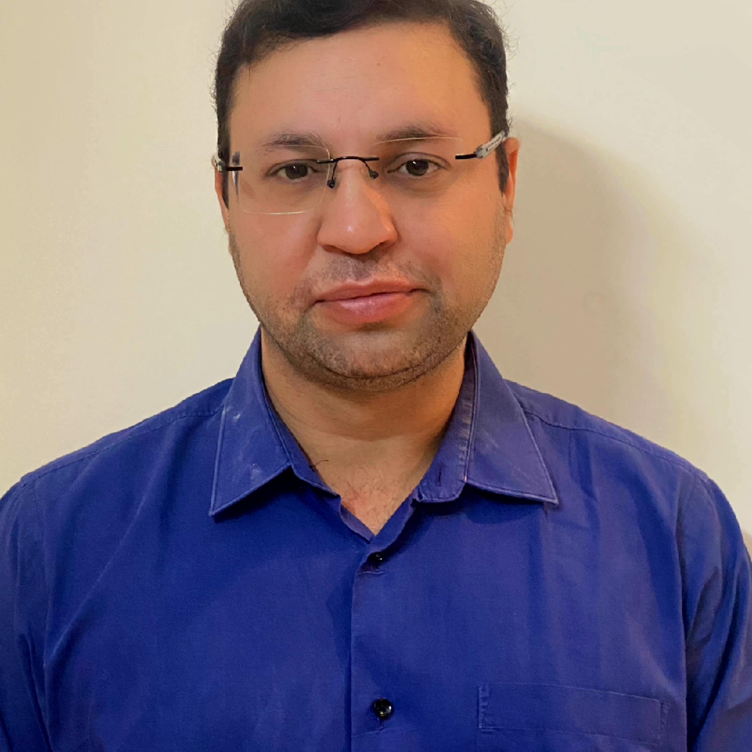 Dr. Nishant Setia