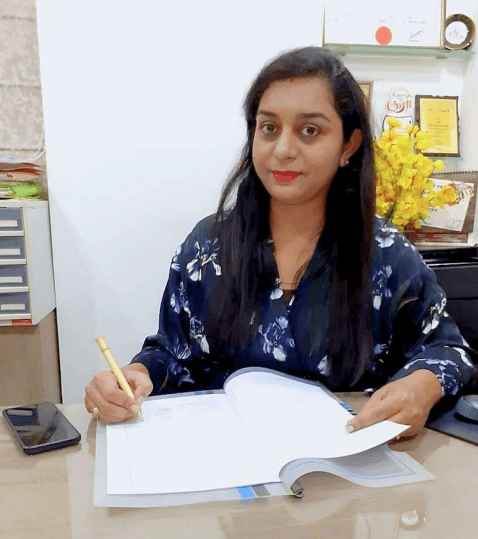 Dr. Meenal Bhoyar