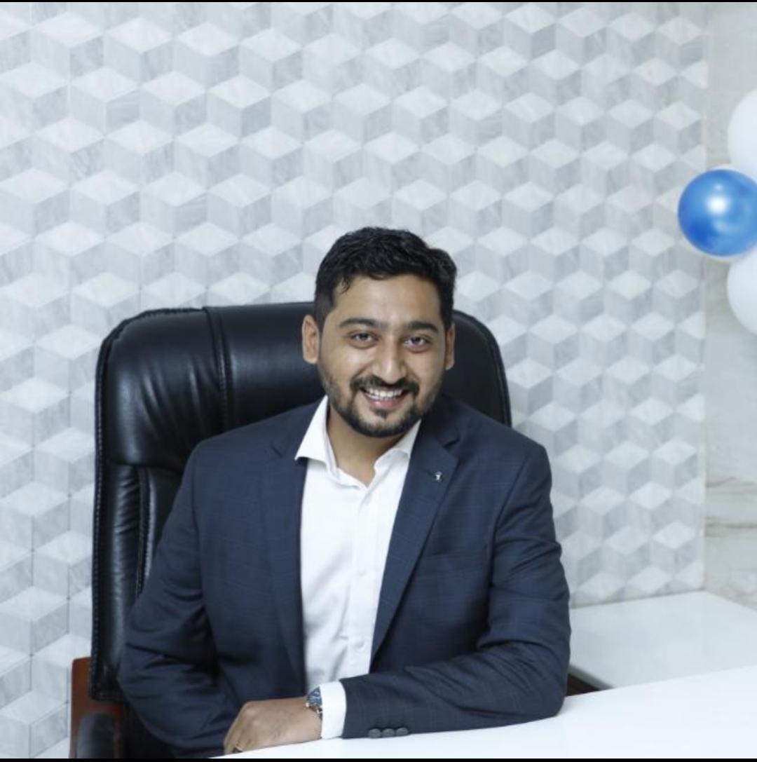 Dr. Chandresh Vaddoriya