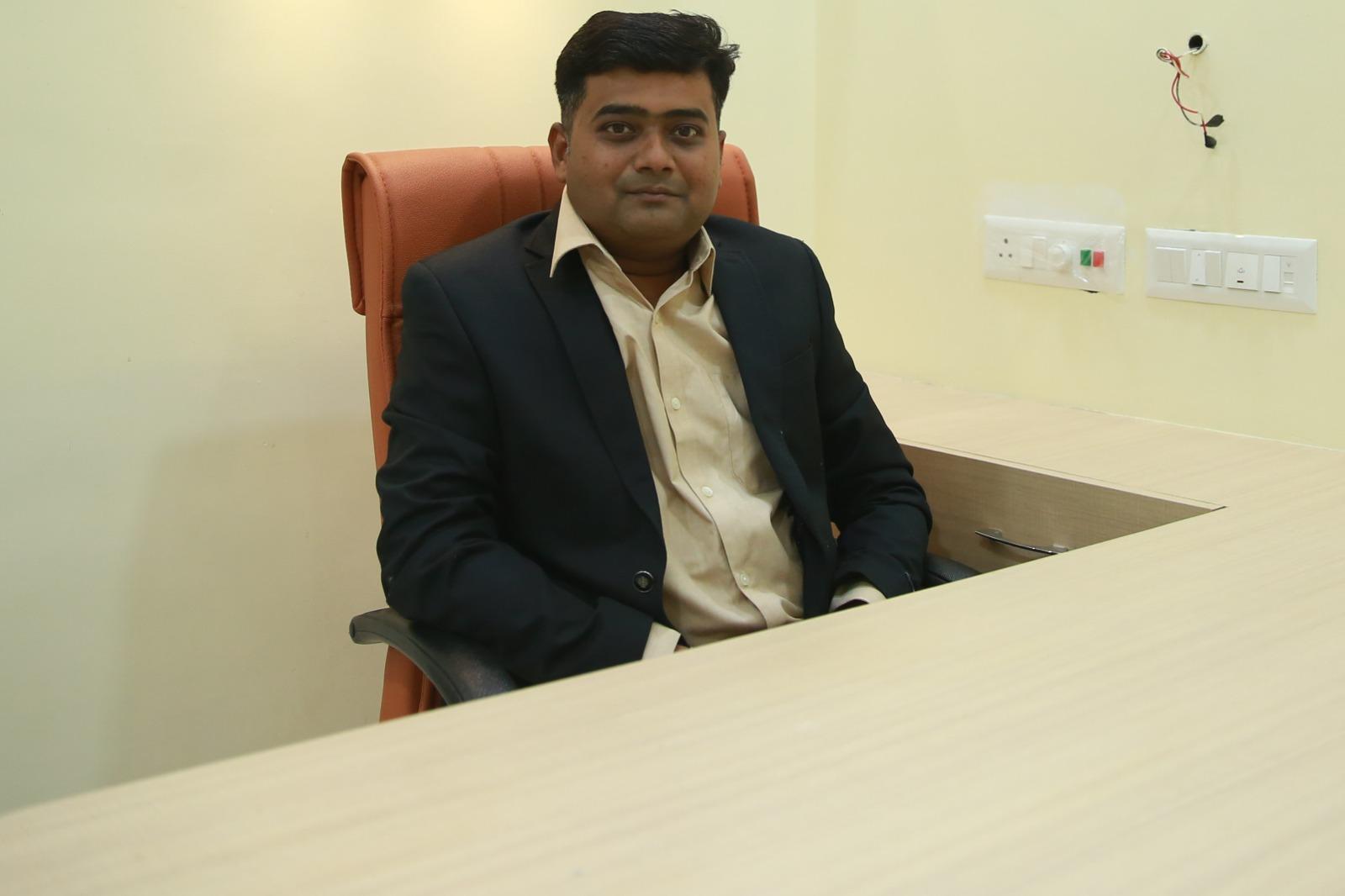 Dr. Rahul Hantodkar
