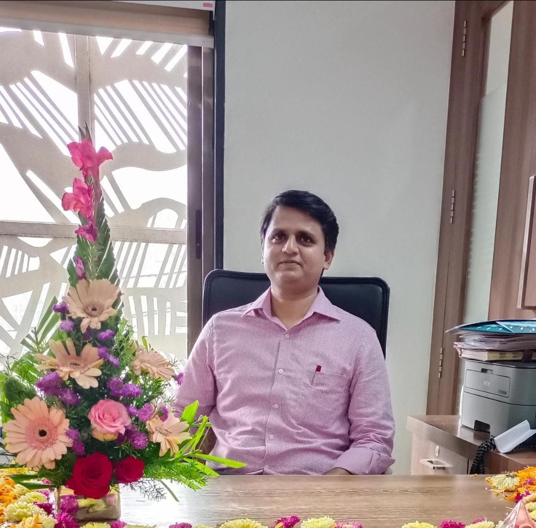 Dr. Nikhil Shirole