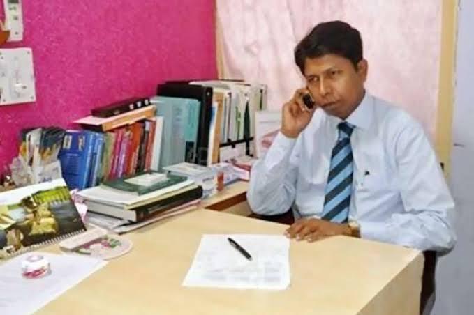 Dr. Joydeep p Poral