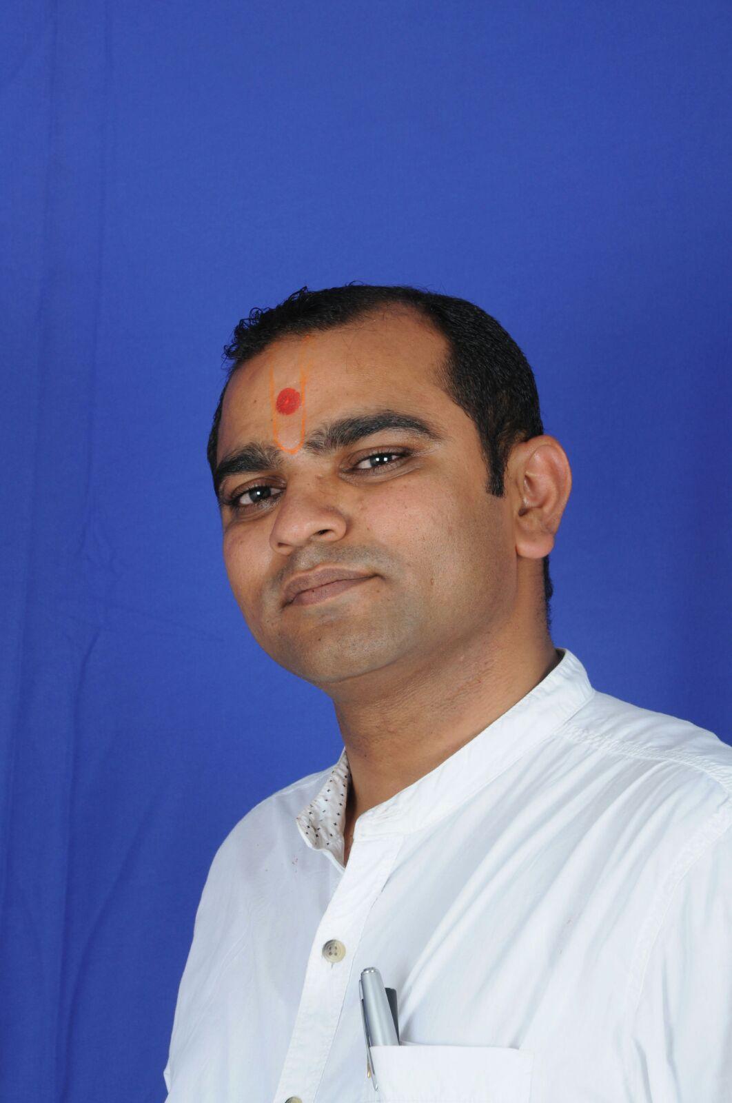 Dr. Jagdish Dhanji Halai