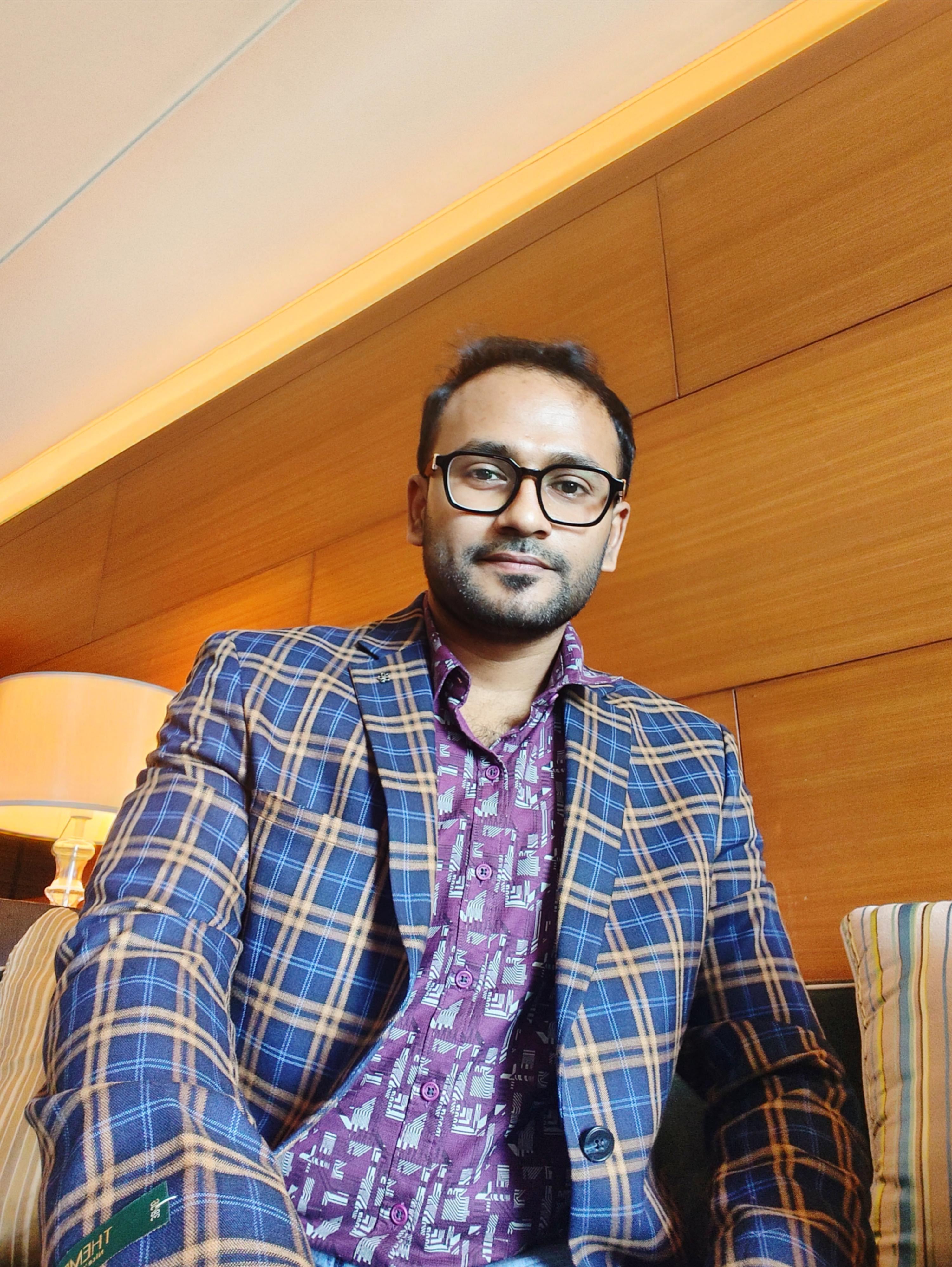 Dr. Sankar Narayan