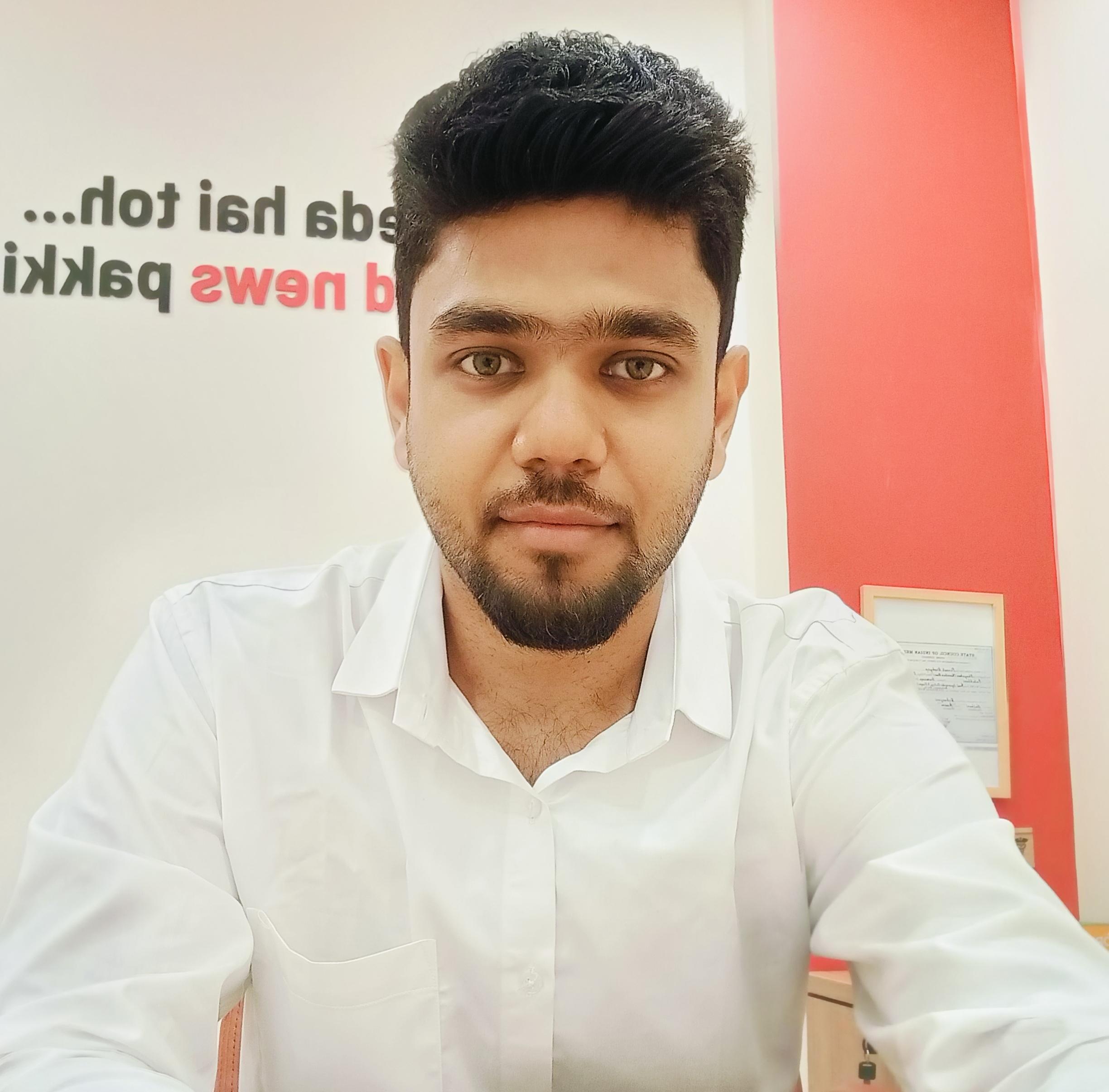 Dr. Parash Kashyap