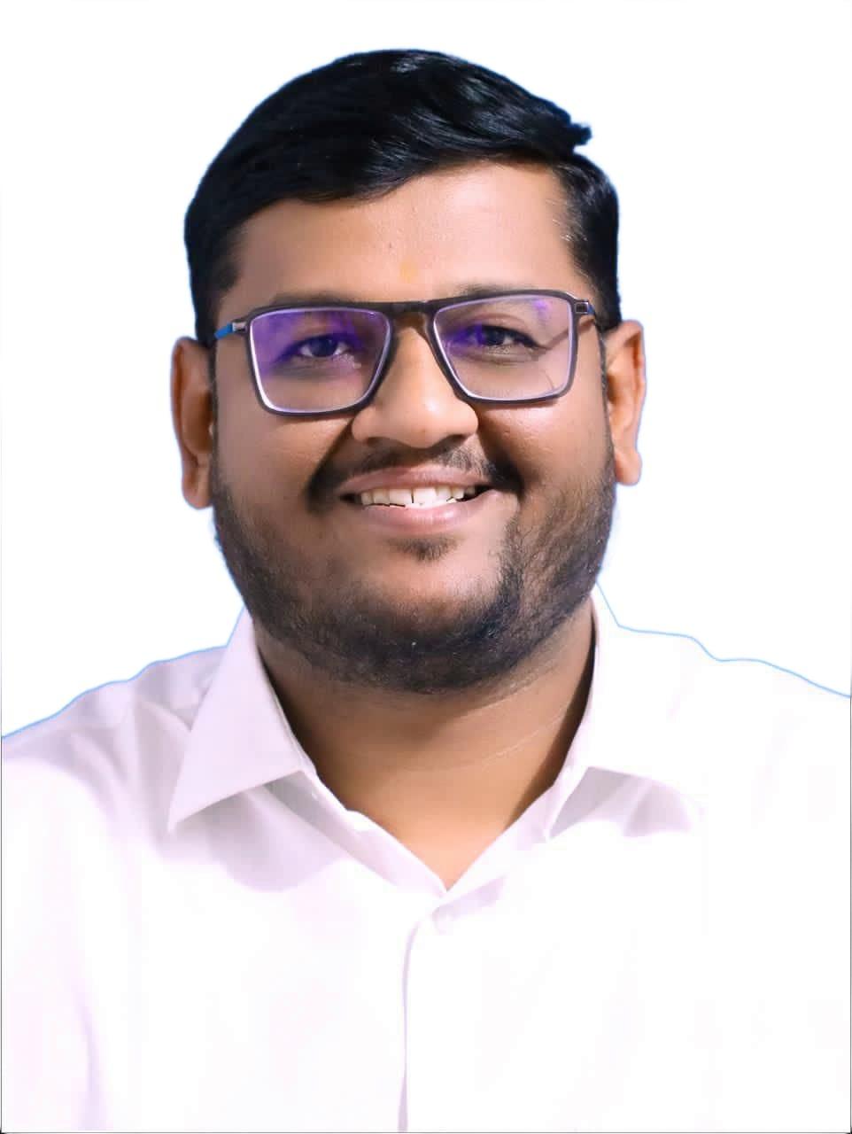 Dr. ADITYA PRASHANT RAVAN