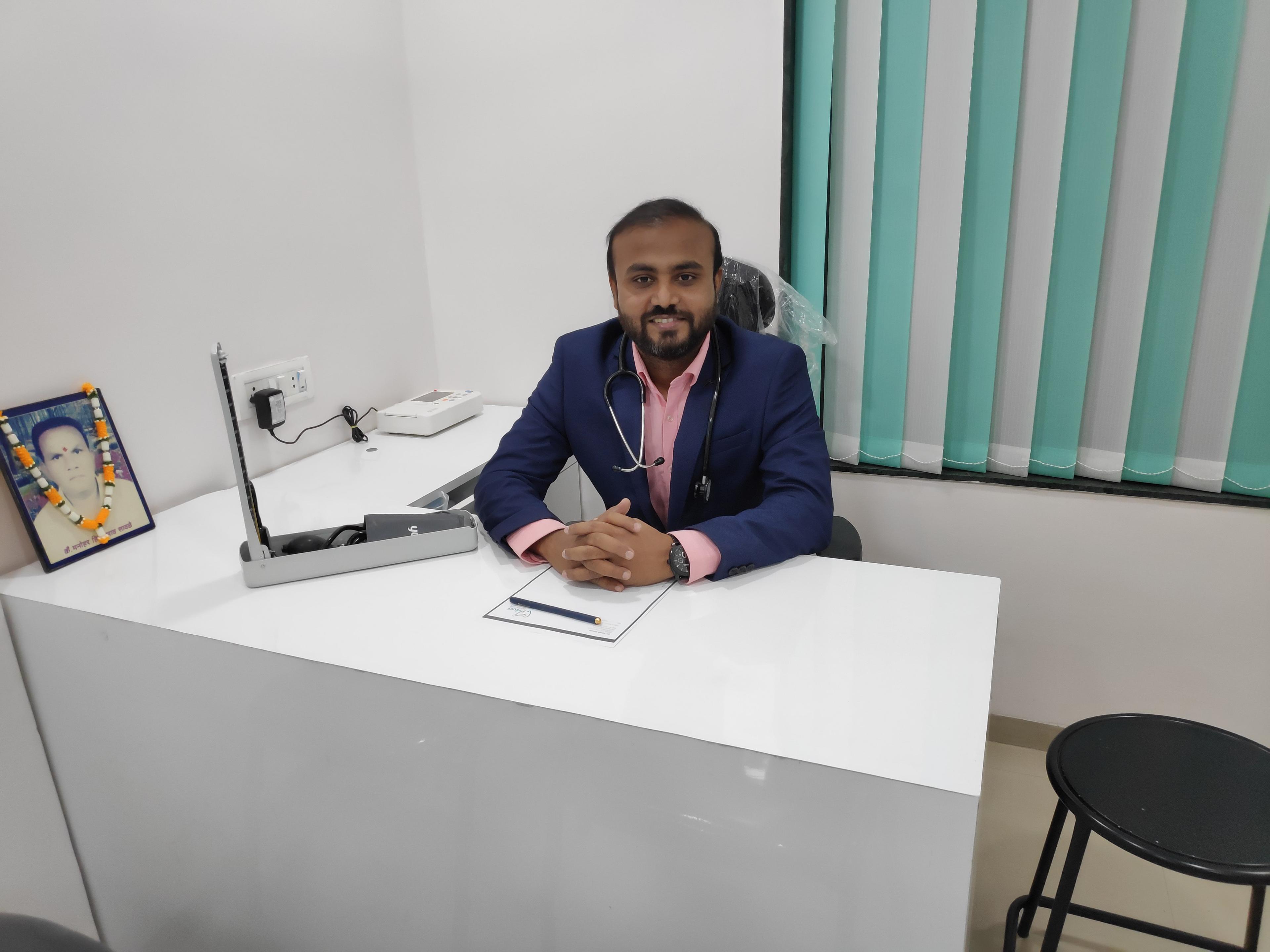 Dr. VIVEK SAWLE