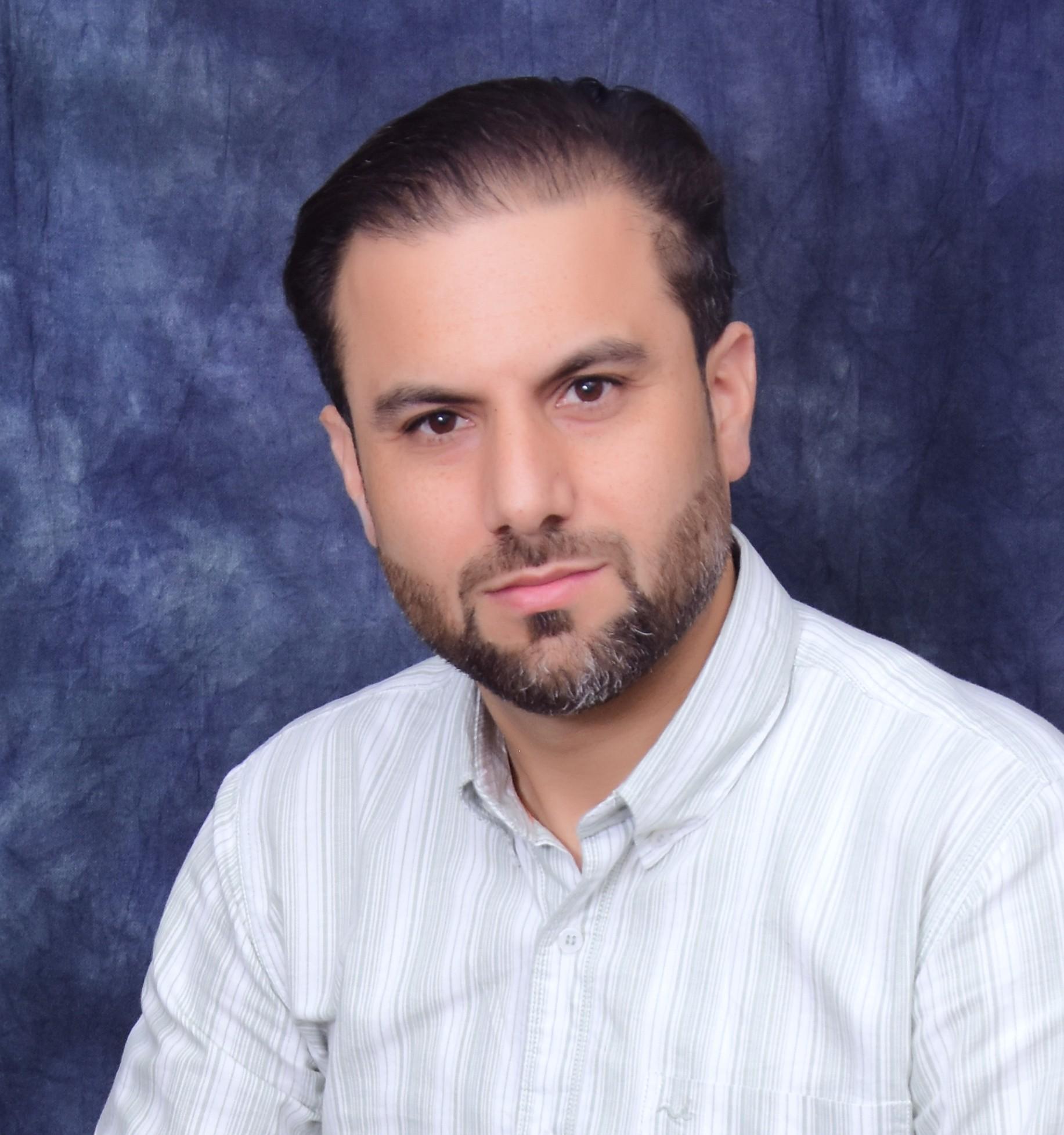 Dr. Junaid Khurshid