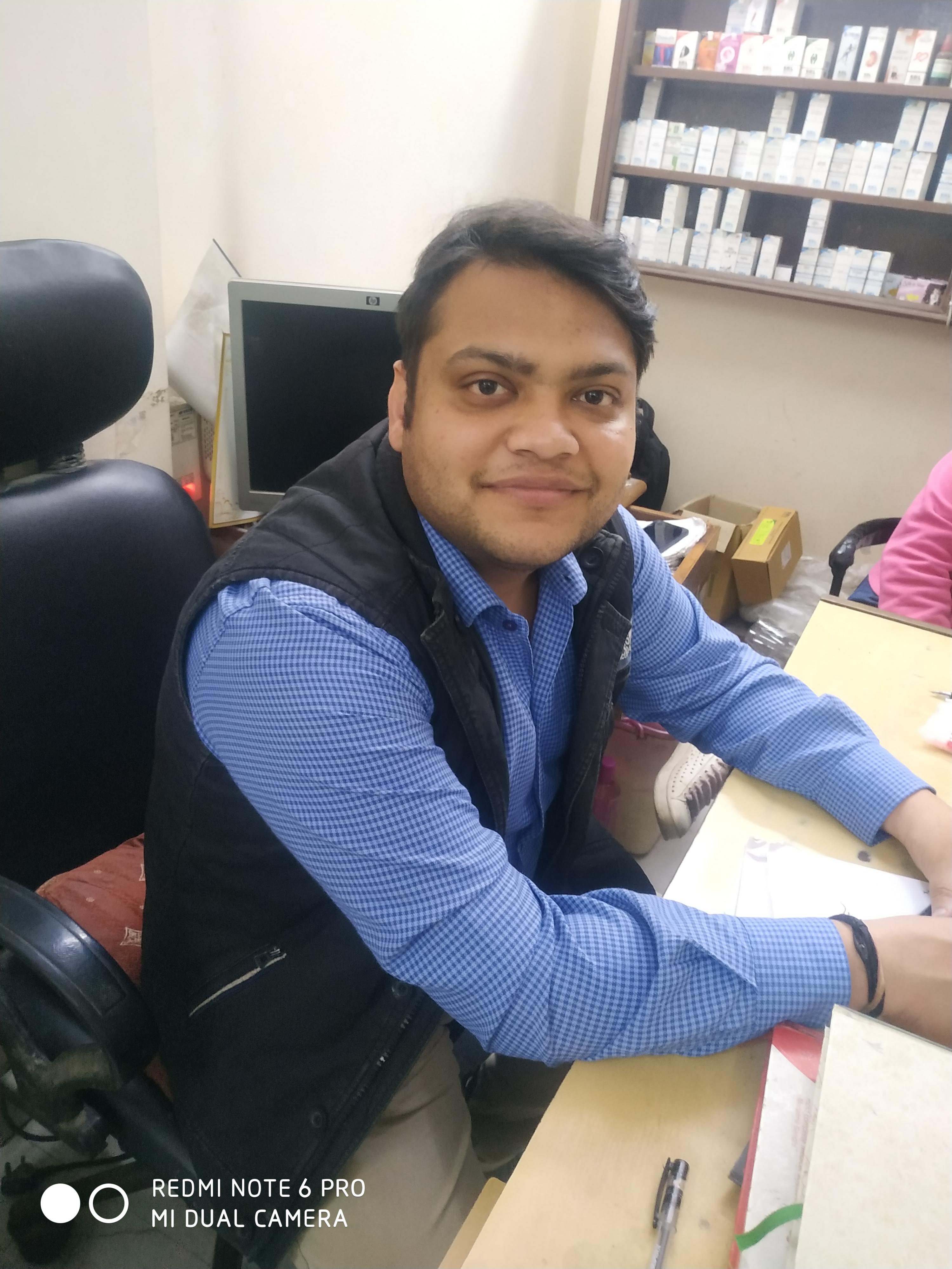 Dr. Shashank Bansal