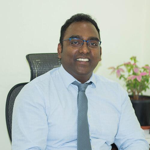 Dr. Vijay Chandar