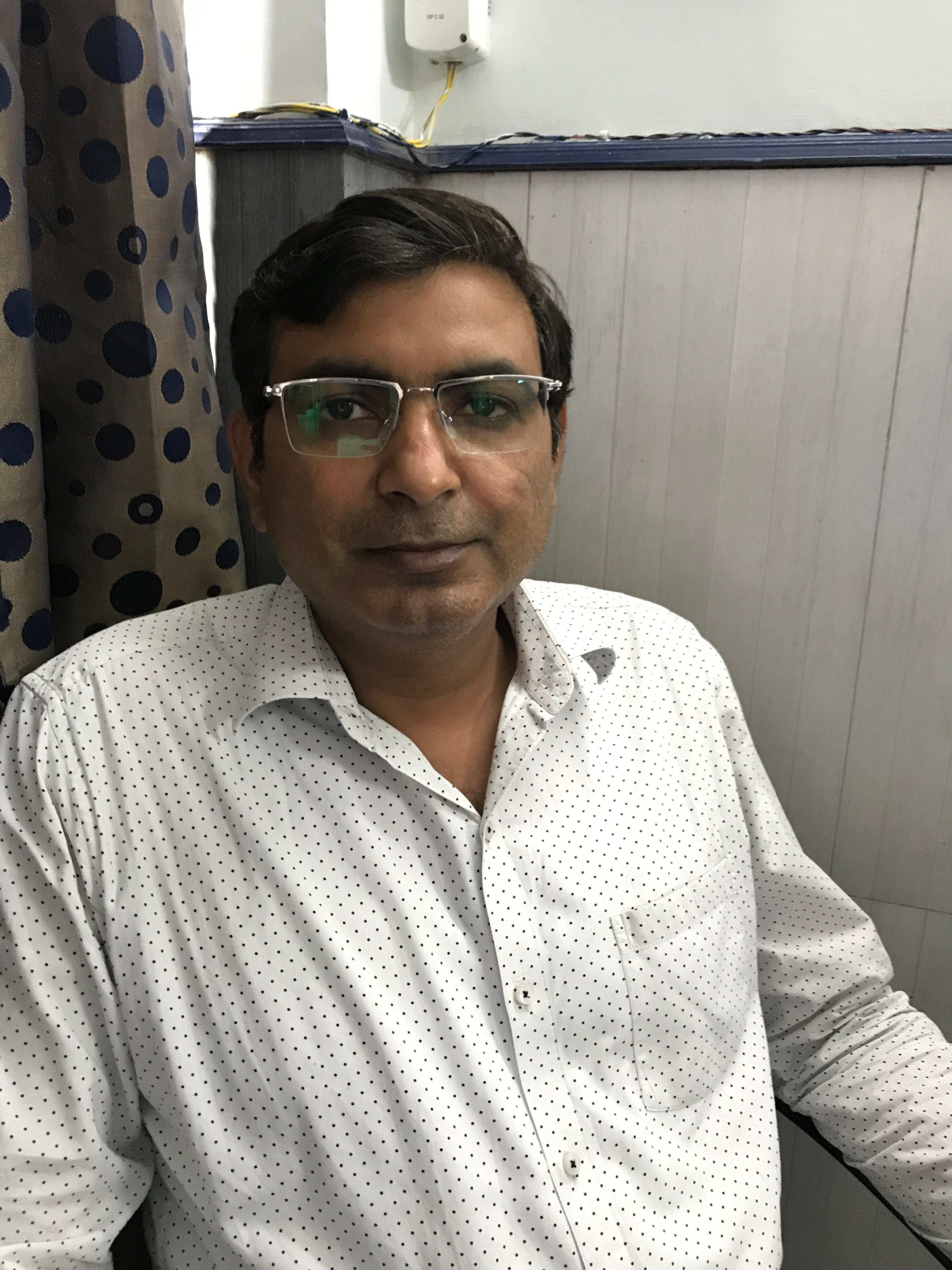 Dr. Sandeep Tyagi