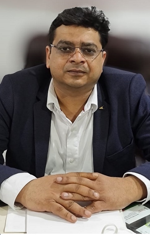 Dr. Shobhit Saxena