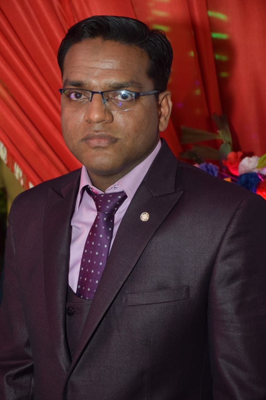 Dr. Arif Rasul