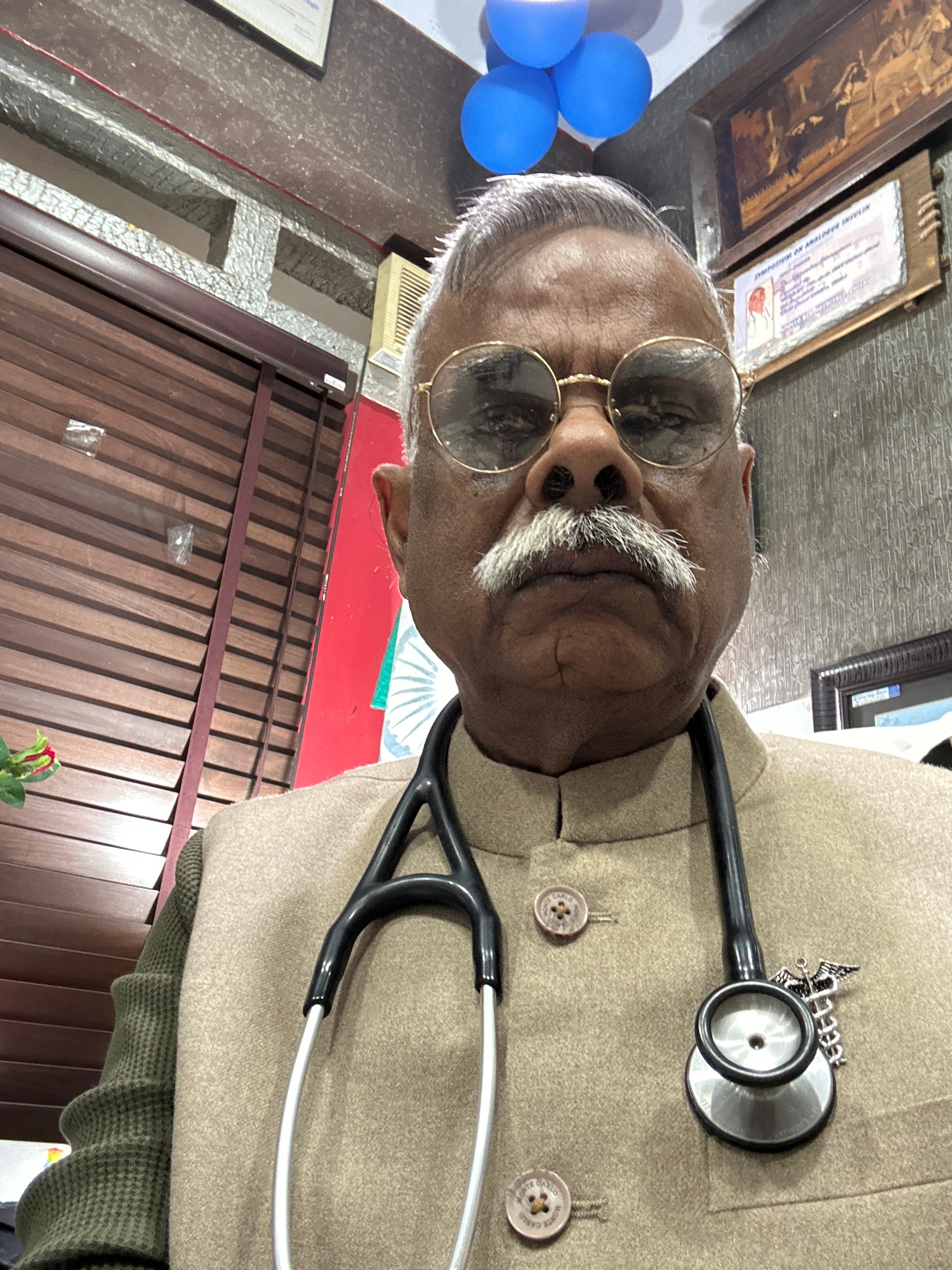 Dr. Drshivendra Bahadur Shrivastva