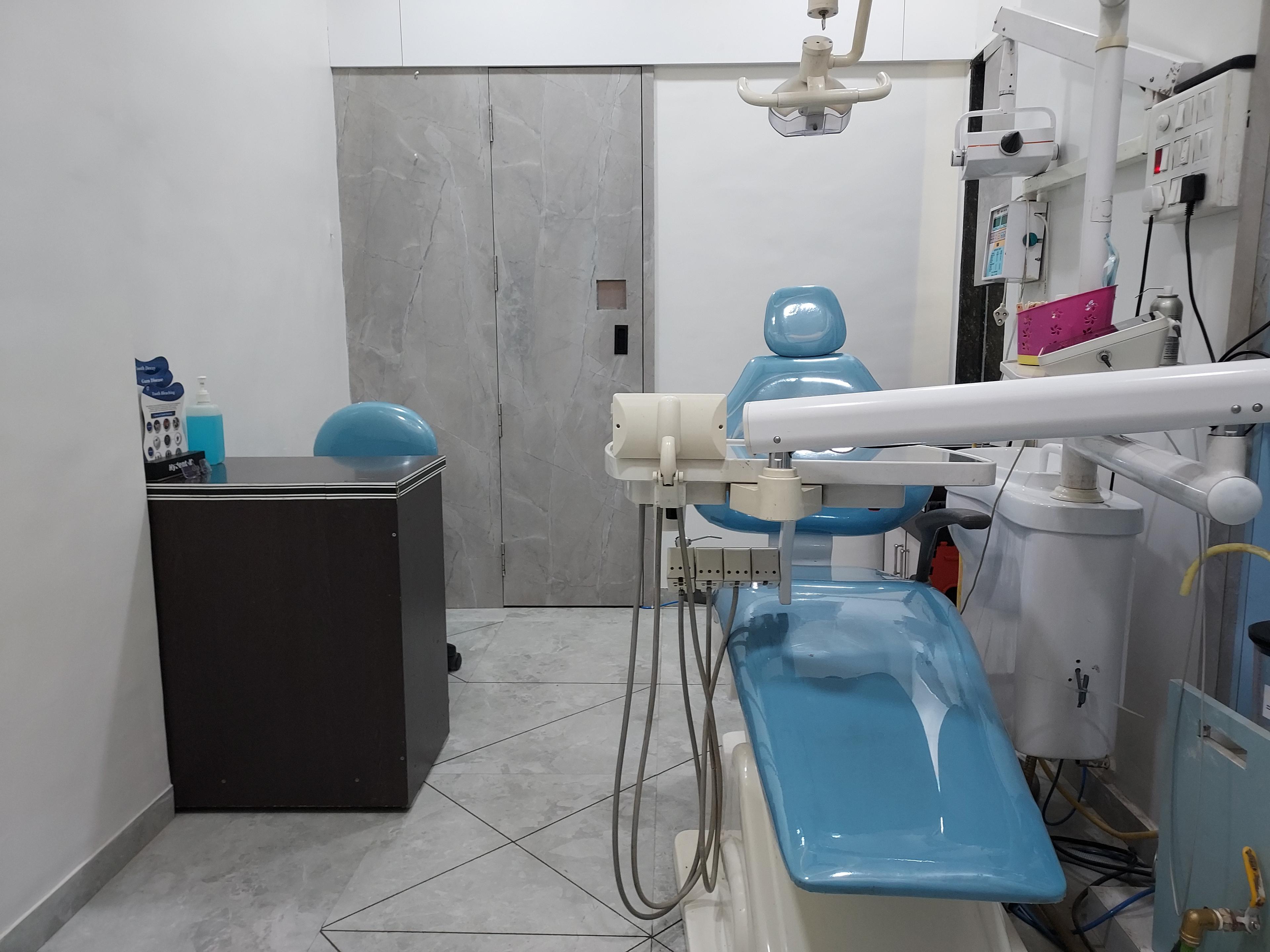 Interior view photo of 2 Dr Pagdimal's- Geetanjali Dental Care And Implant Centre - Photo 2 at na 413005