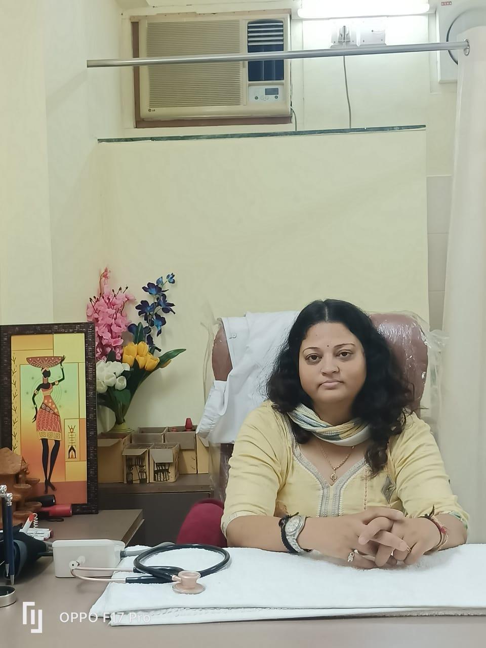 Interior view photo of Dr.Neena's Homeopathy - Photo 2 at ahmedabad 382424