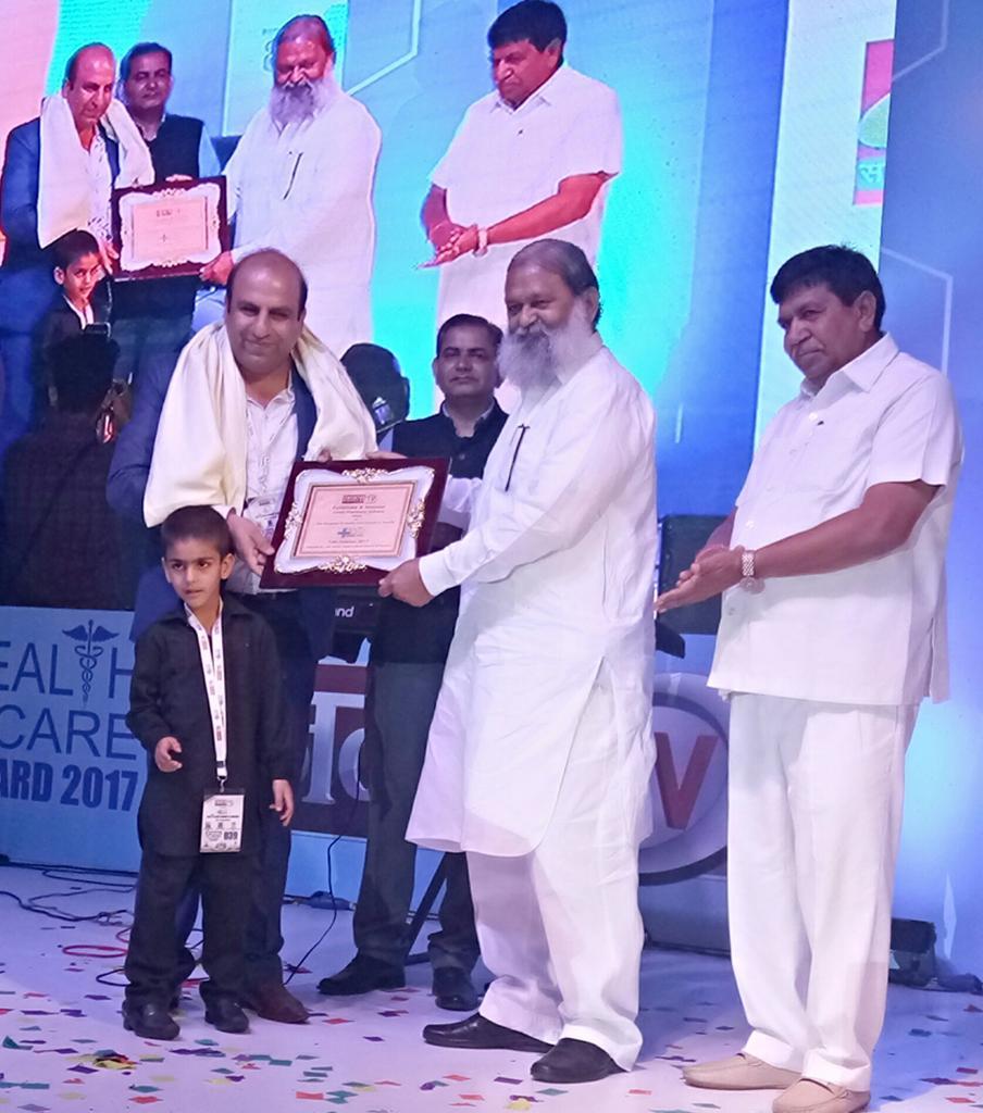 Interior view photo of Dr Juneja Ayurveda Best Sex-Piles Dr in Gohana - Photo 3 at gohana 131301