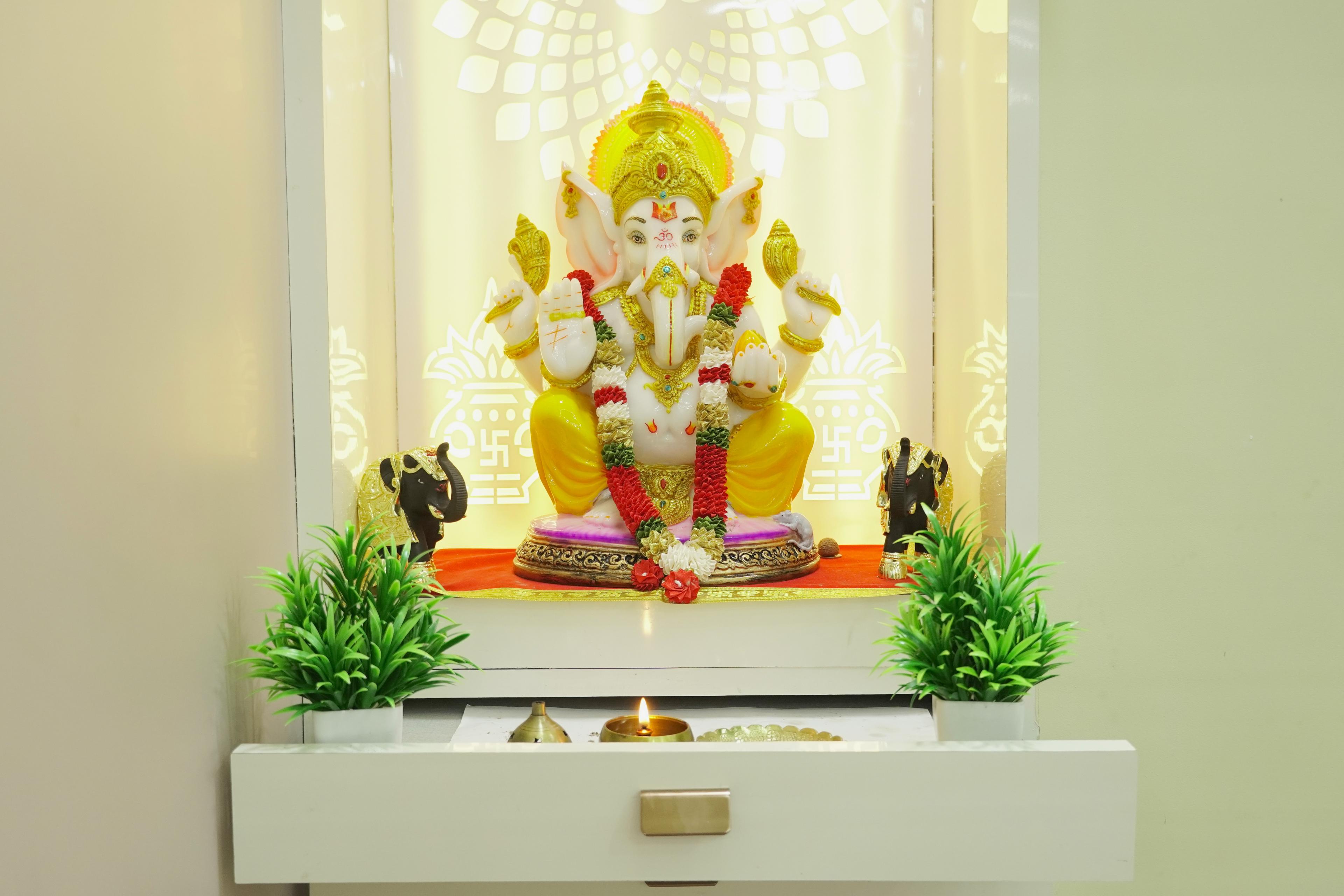 Interior view photo of AURUM MULTISPECIALITY CLINIC , BHANDUP WEST - Photo 3 at mumbai 400078