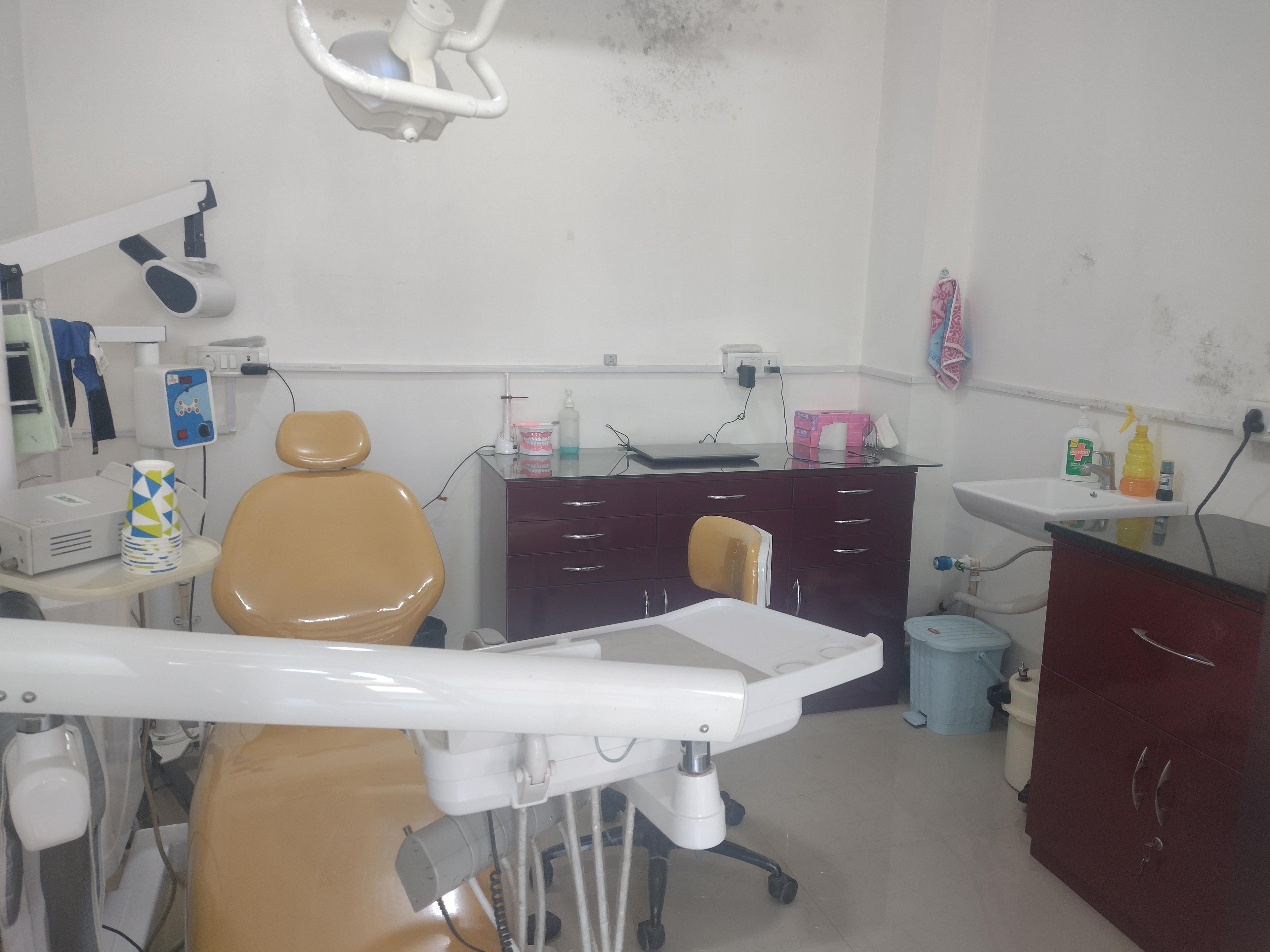 Clinic signage photo of The Tooth Booth : Dental and Orthodontic Centre - Photo 1 at ghaziabad 201017