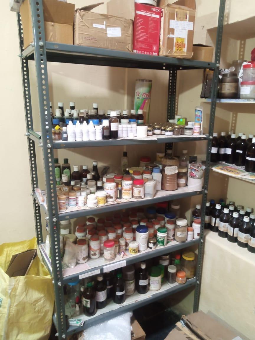 Interior view photo of Rajiv Dixit Panchgavya Ayurvedic Chikitsa Help Centre - Photo 1 at kothapeta 518222