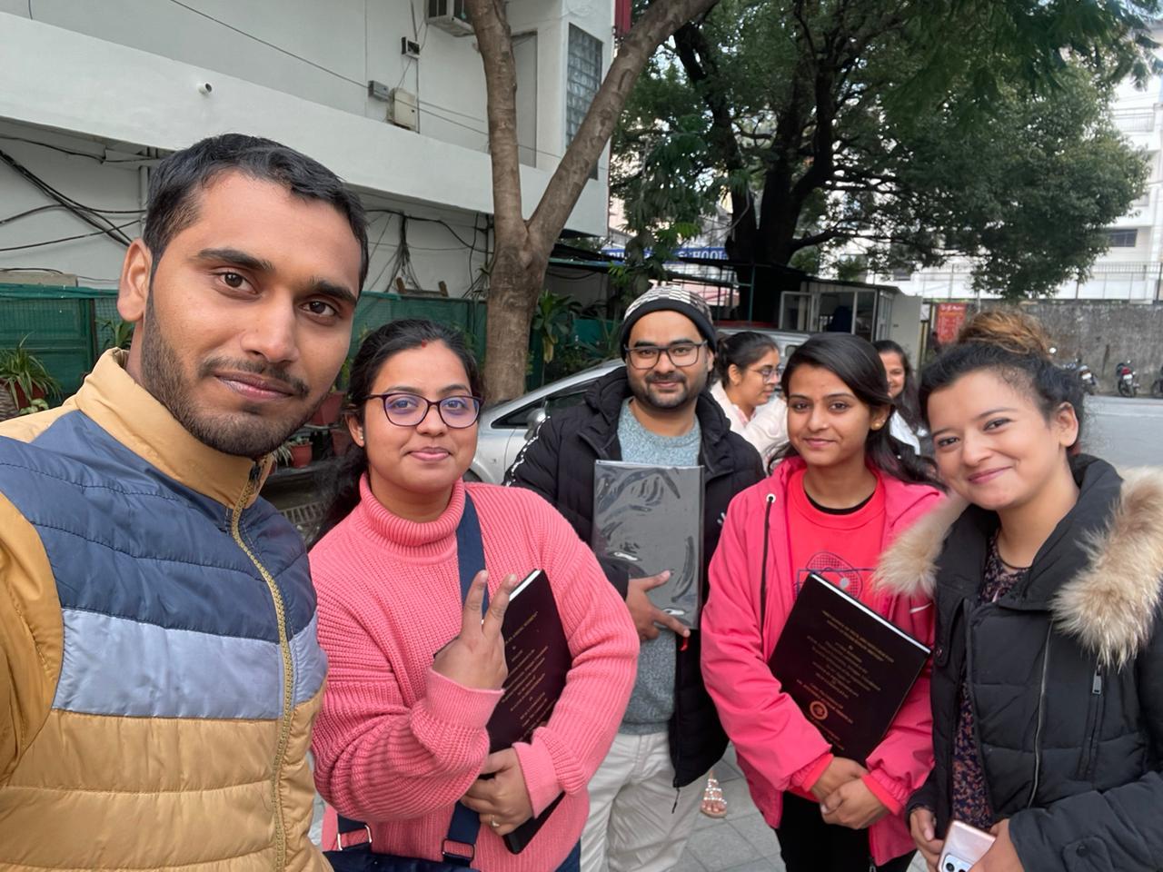 Exterior view photo of Spine Cure Clinic - Photo 3 at varanasi 221001