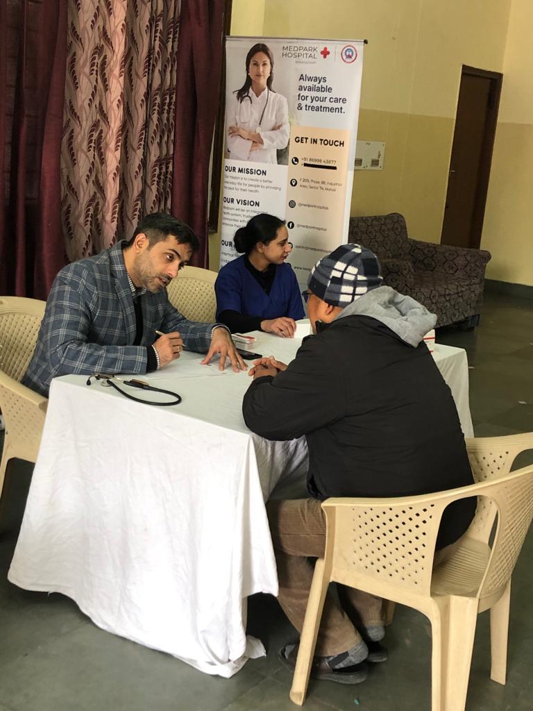 Patient consultation experience photo of Pardeep Allergy Clinic And Health Care Center - Photo 3 at panchkula 134113