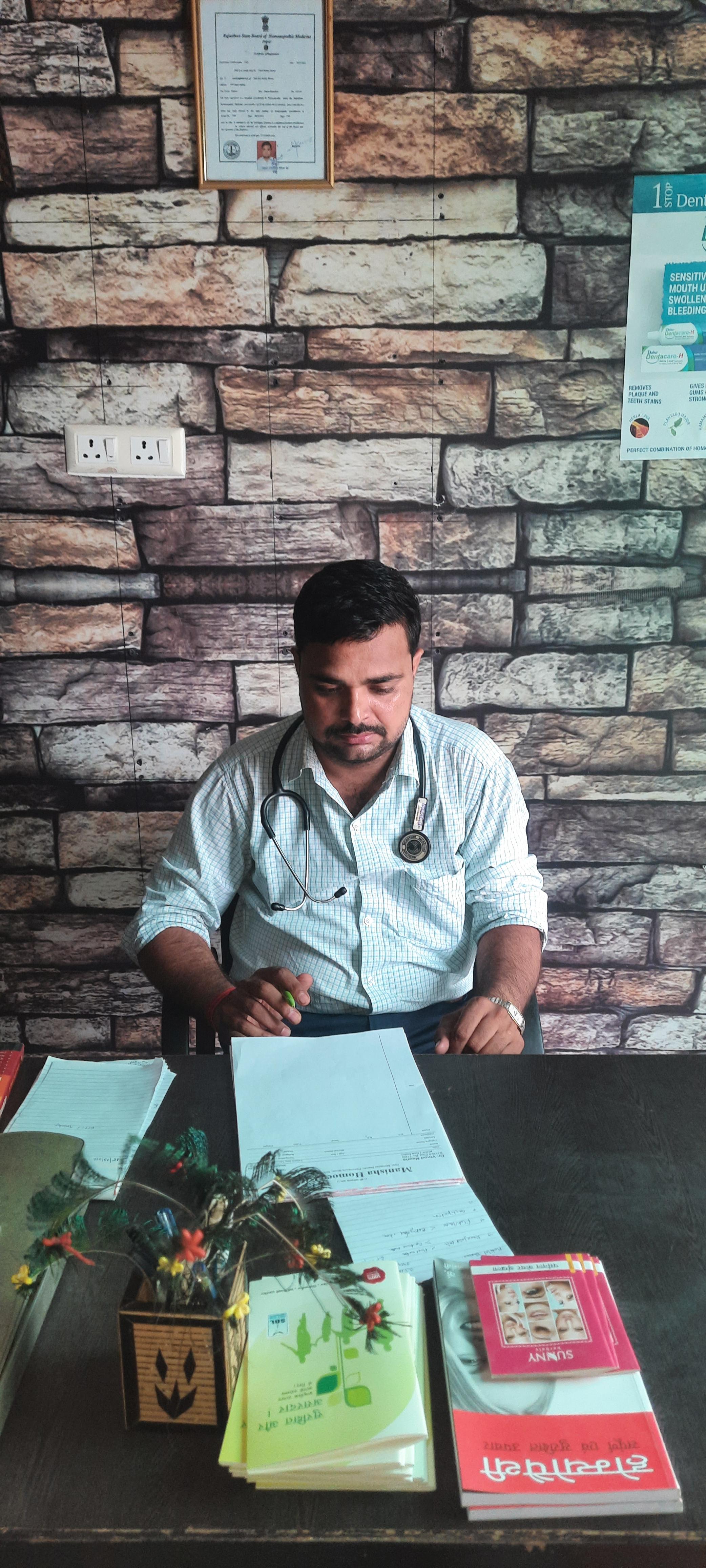 Interior view photo of Manishahomoeoclinic - Photo 2 at jaipur 303903