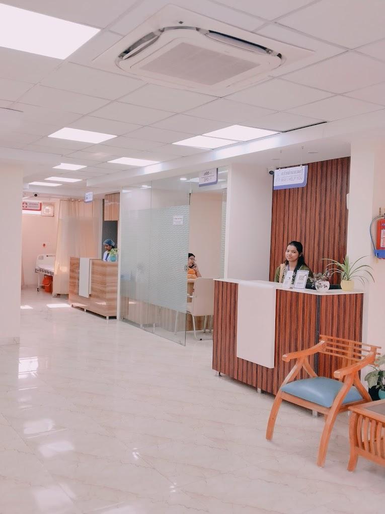Interior view photo of CARENEST LUNG CLINIC - Photo 2 at noida 201301