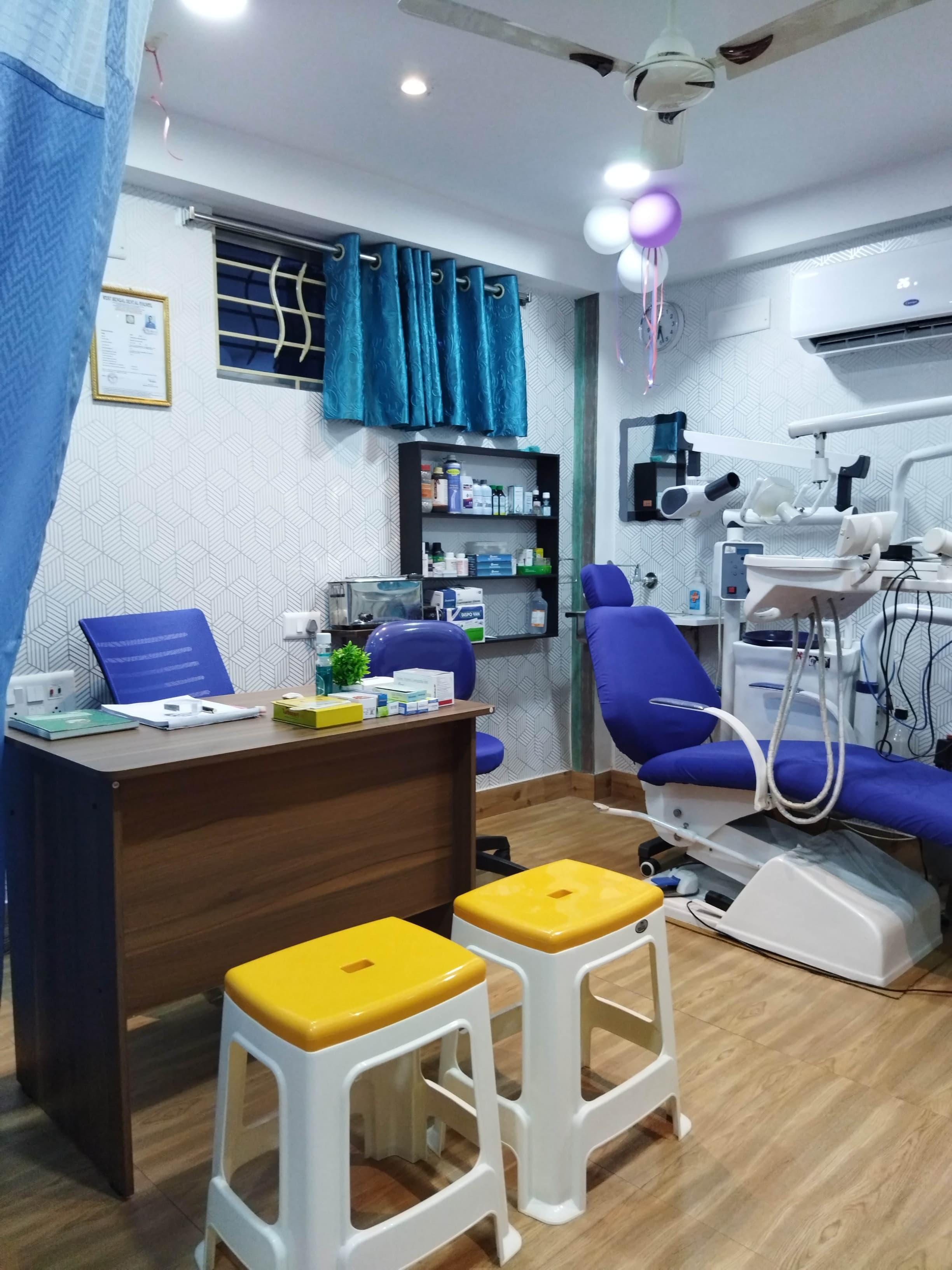 Interior view photo of Optimum Dental Clinic Mahishadal - Photo 2 at Rangibasan 721628