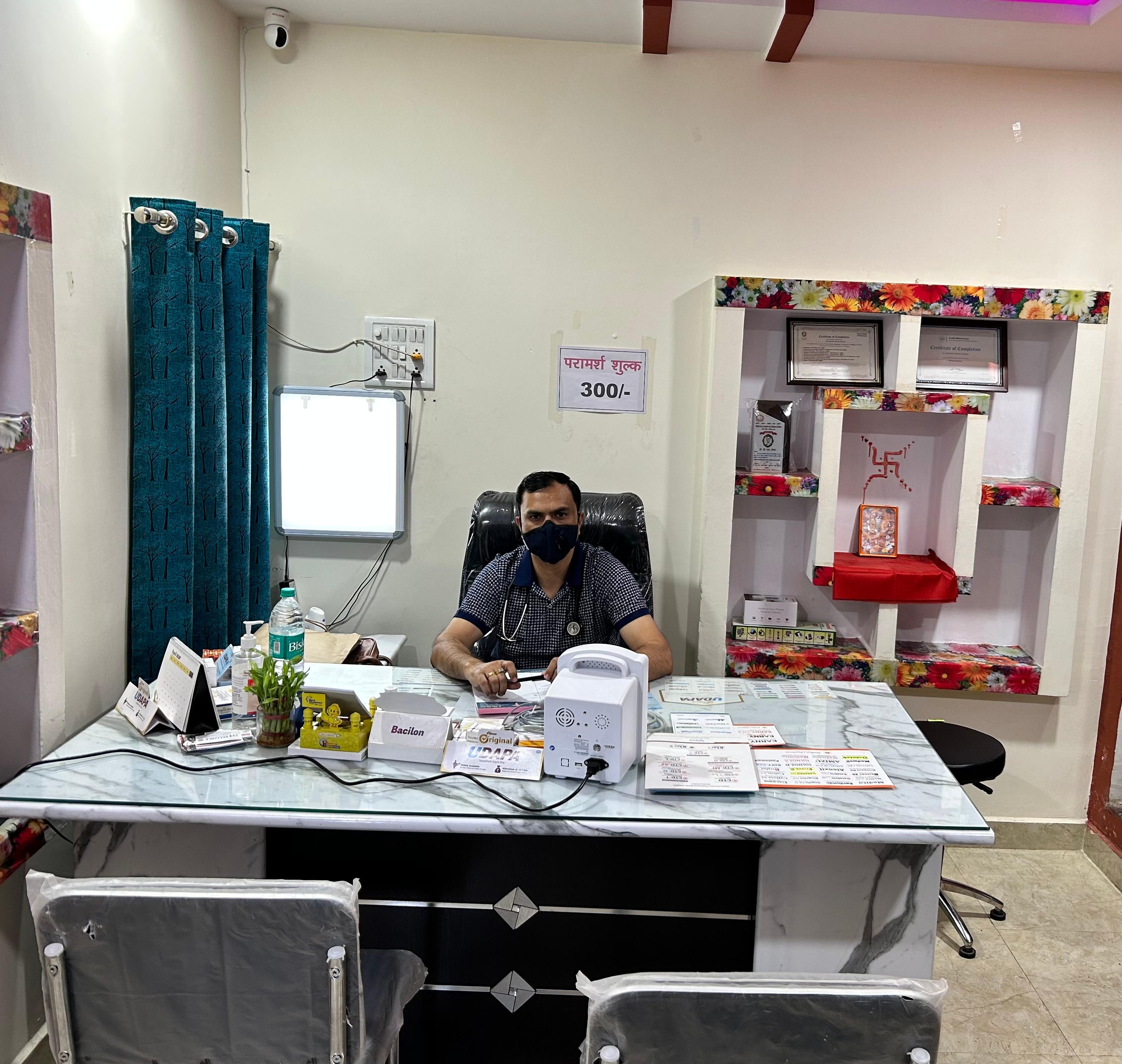 Interior view photo of Dr, Tomar and Pathak medicos - Photo 2 at datia 475661