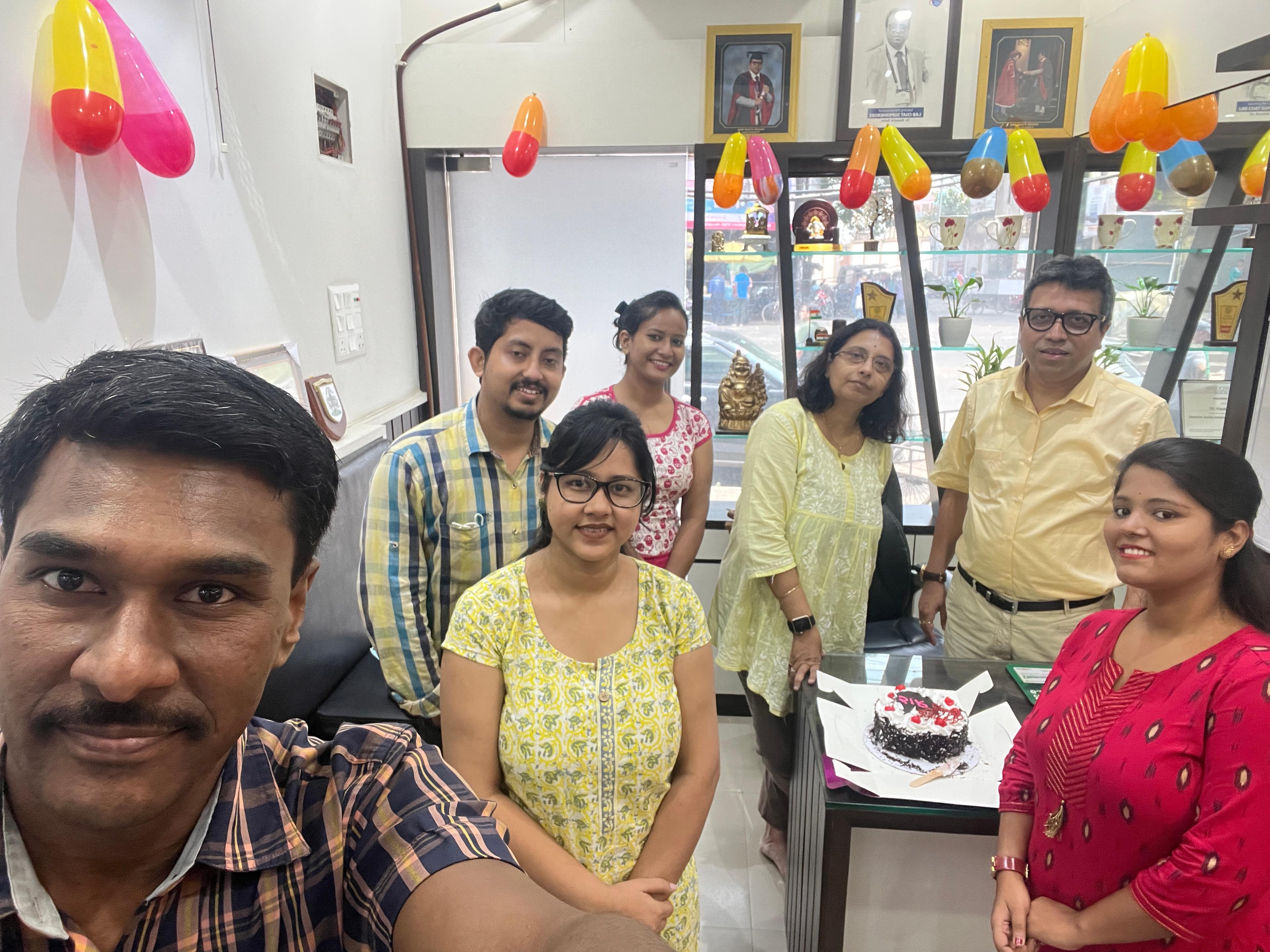 Interior view photo of Adea Diabetes Clinic - Photo 2 at kolkata 700028