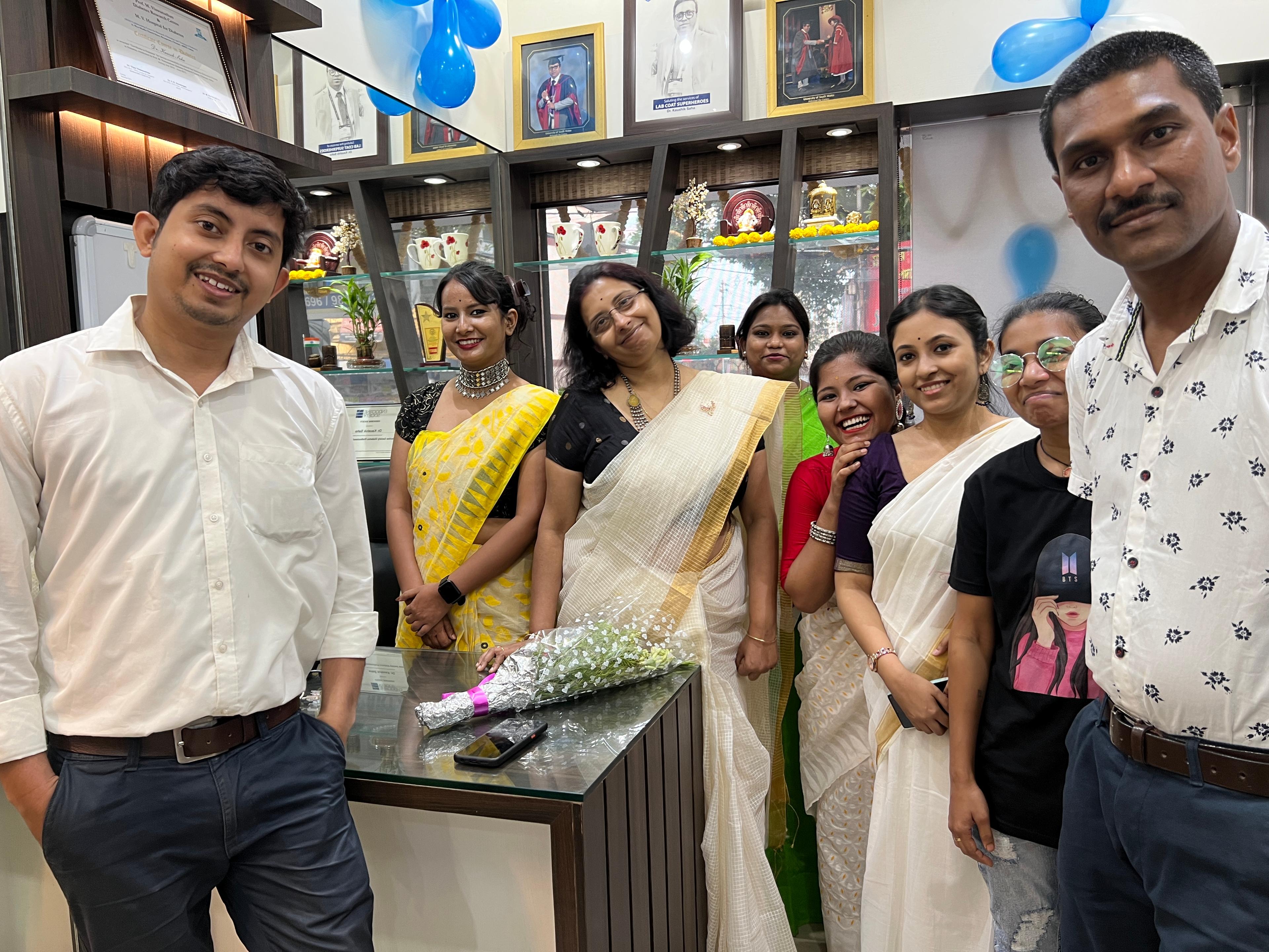 Interior view photo of Adea Diabetes Clinic - Photo 3 at kolkata 700028