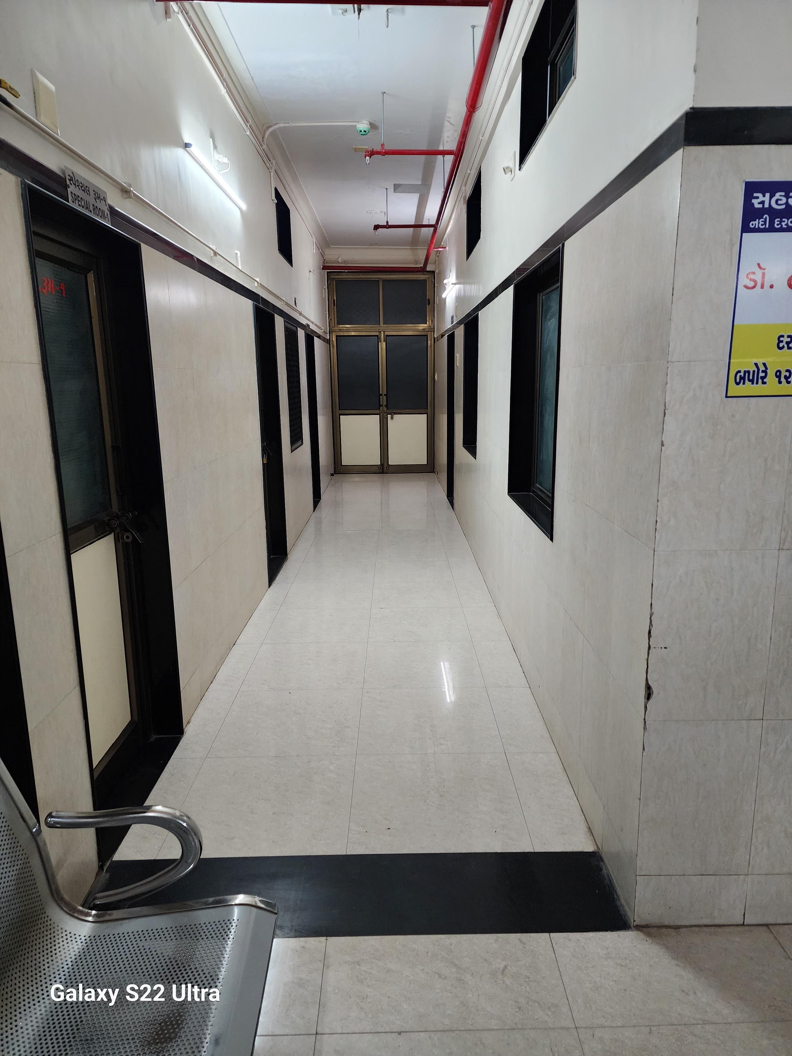 Interior view photo of SAHYOG GENERAL HOSPITAL - Photo 3 at Kapadvanj 387620