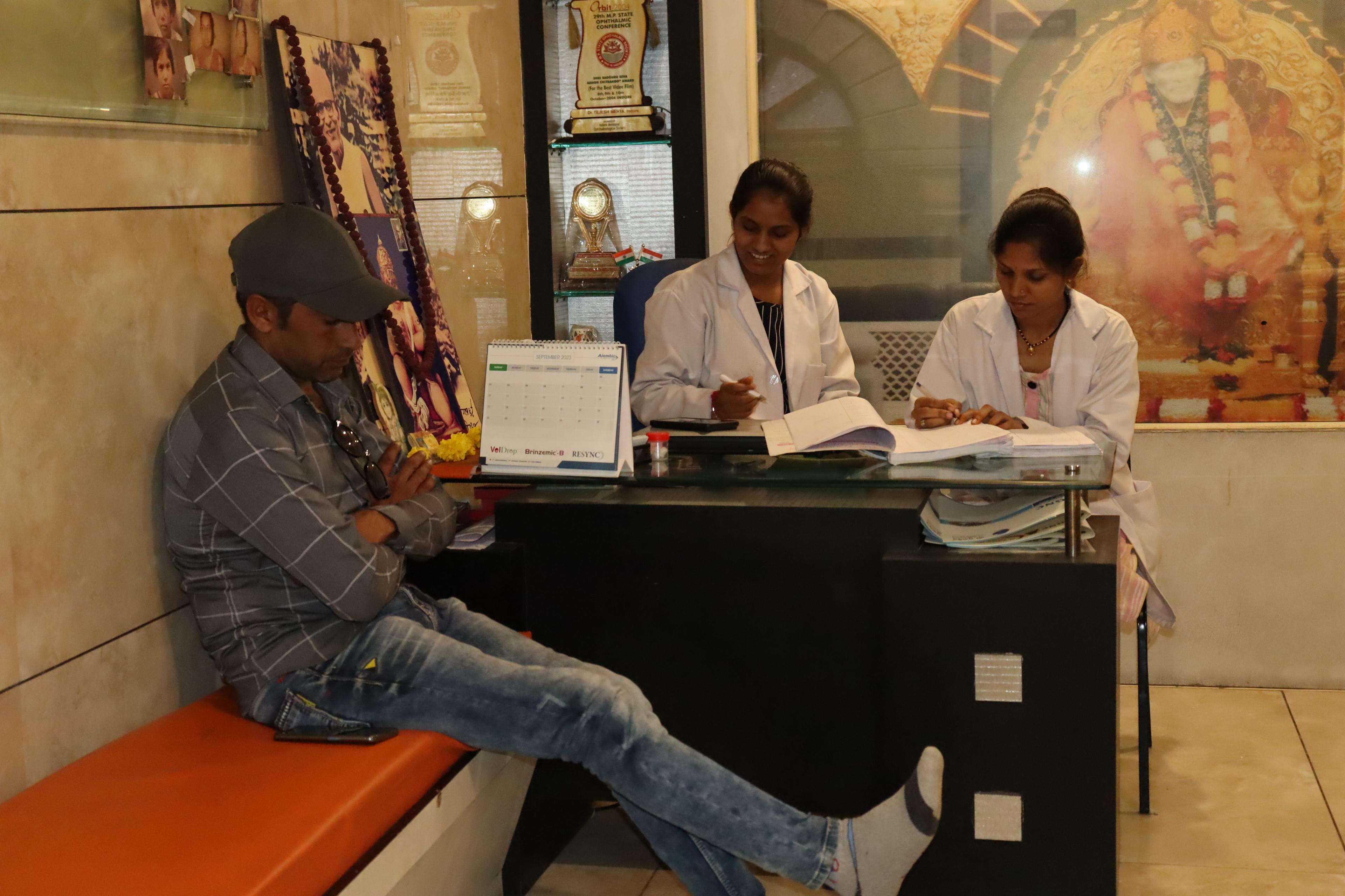 Interior view photo of SGNC - Shri Gurudev Netra Chikitsalaya - Photo 2 at indore 452001