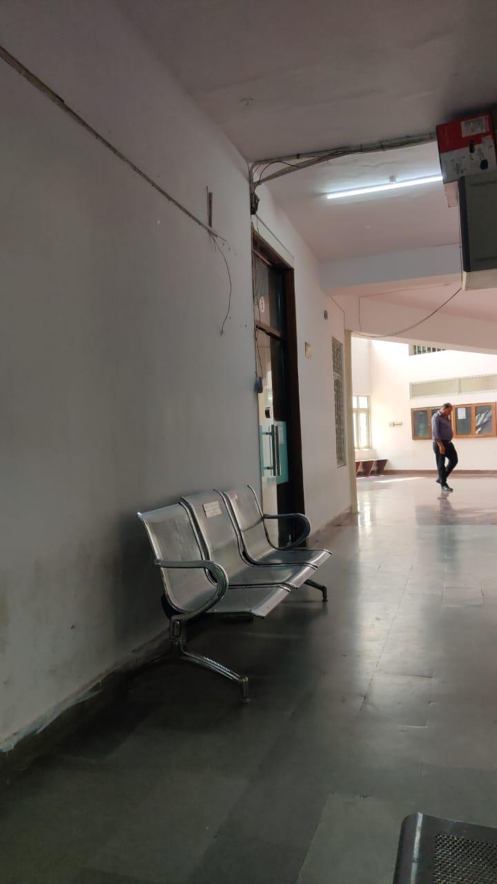 Interior view photo of dr lokesh kumar physician - Photo 2 at kota 324009