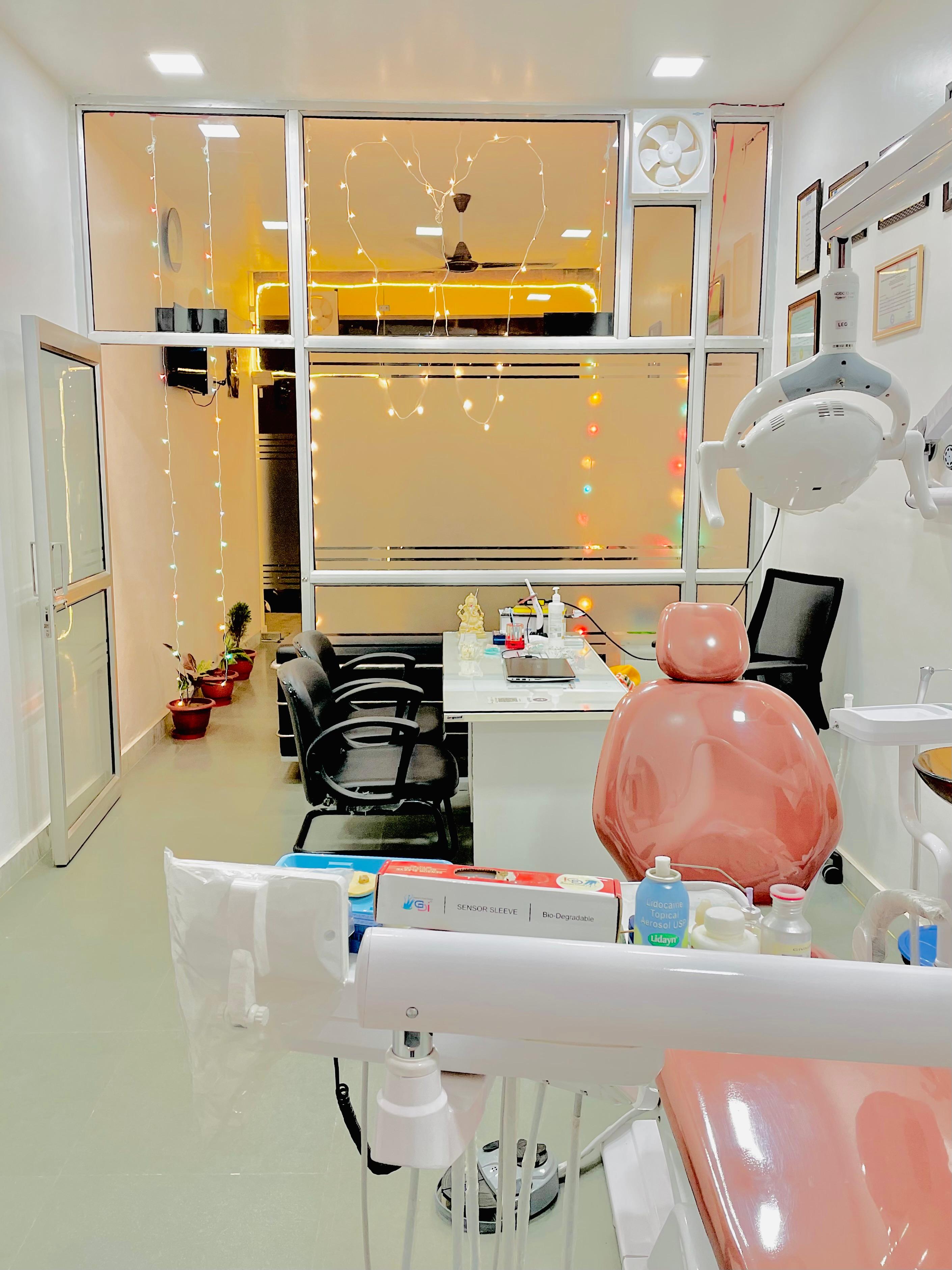 Interior view photo of Dentafix Dental Skin laser Clinic & Implant Centre - Photo 2 at gurugram 122101