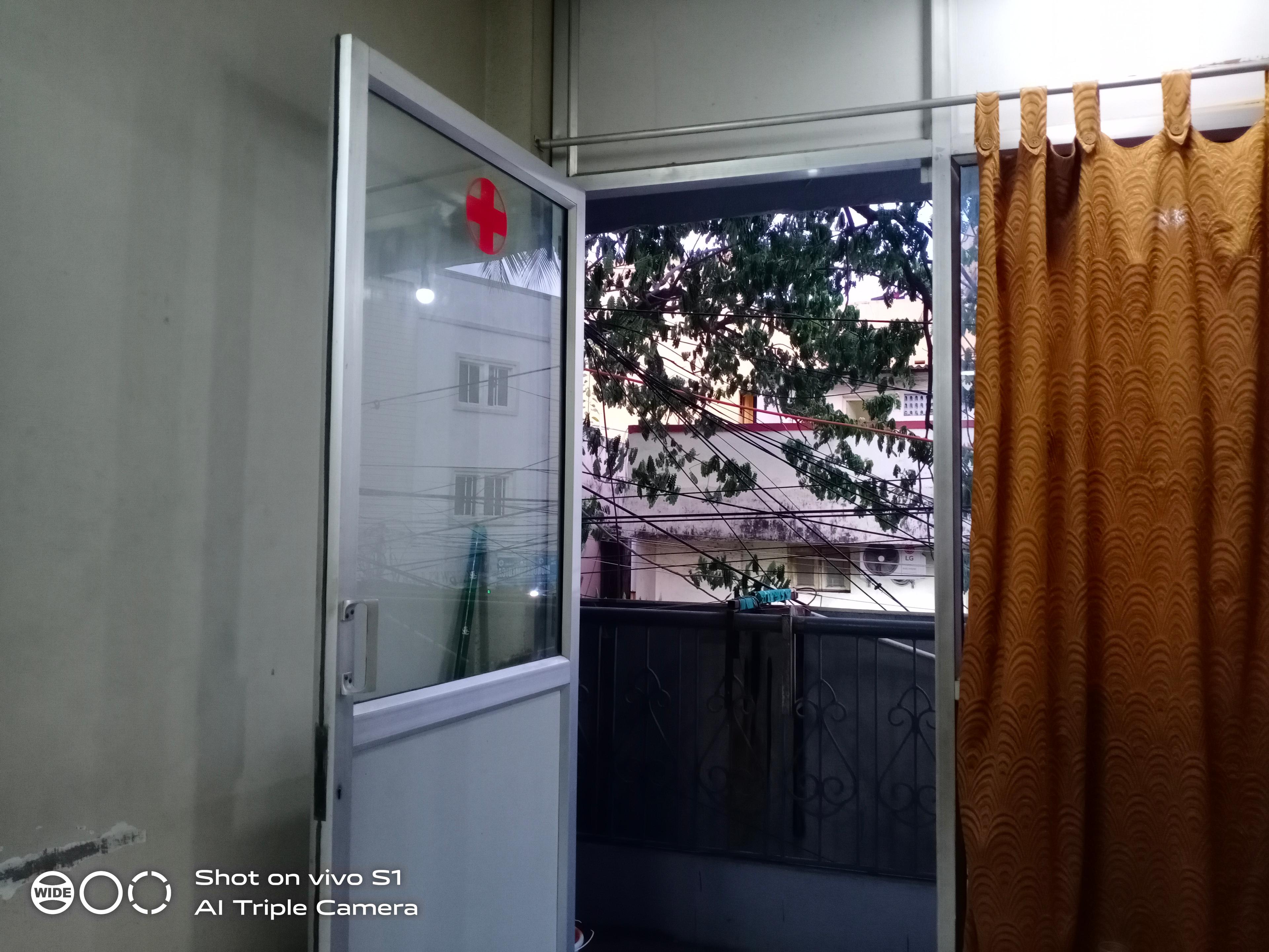 Interior view photo of cholan physiotherapy - Photo 2 at chennai 600096