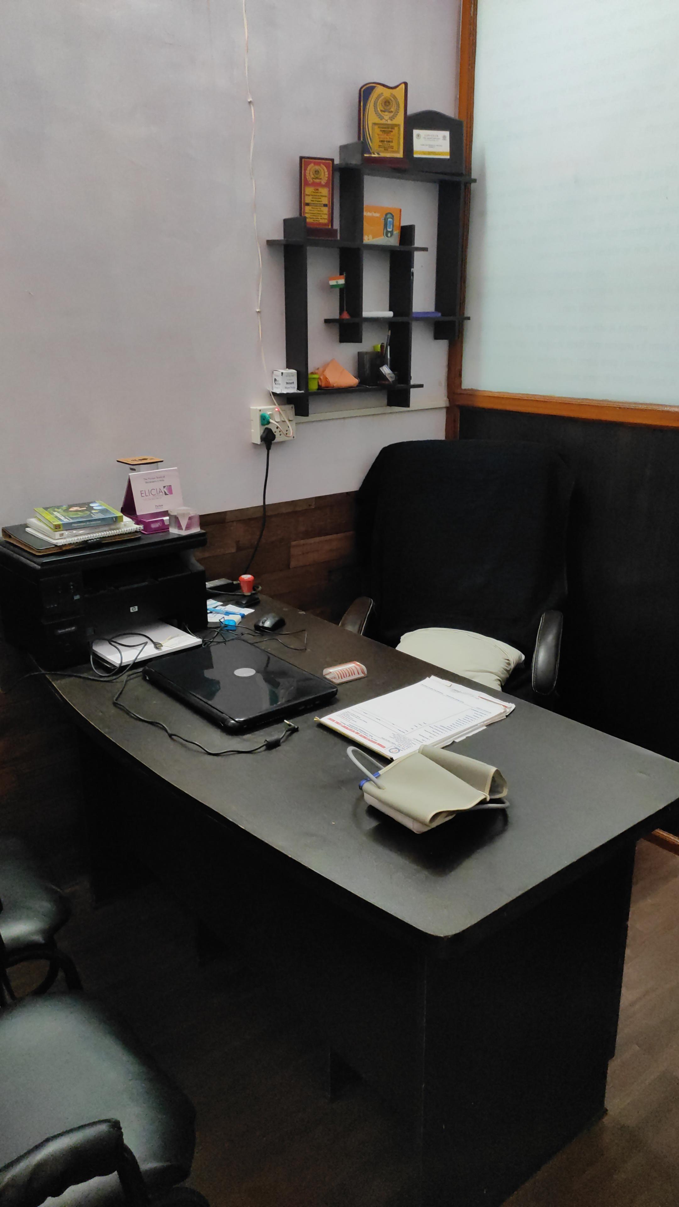 Interior view photo of Nirvana neuropsychiatry and physiotherapy clinic - Photo 2 at meerut 250341