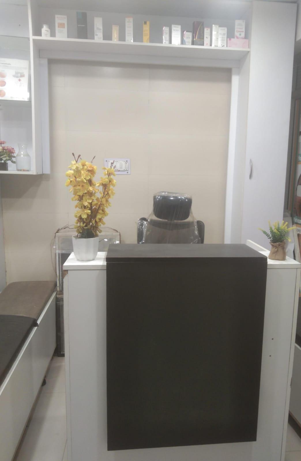 Interior view photo of Batla skin hair and dental care clinic - Photo 3 at new delhi 110025