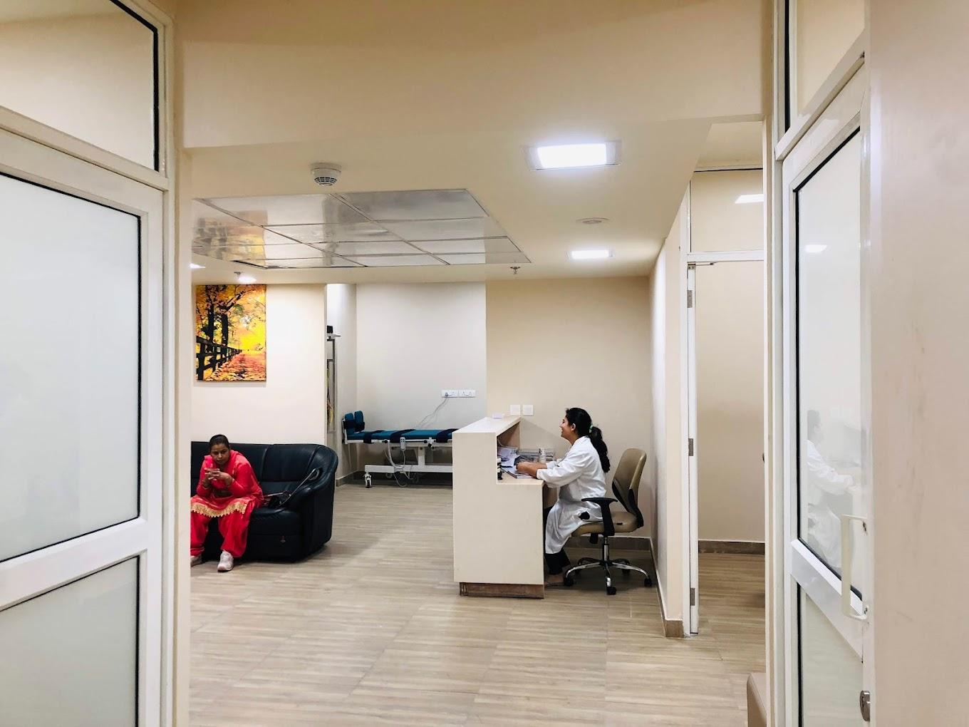 Interior view photo of Dr. Dharam Pandey & Team, Manipal Hospitals, Sector- 6, Dwarka, Delhi - Photo 2 at delhi 110075