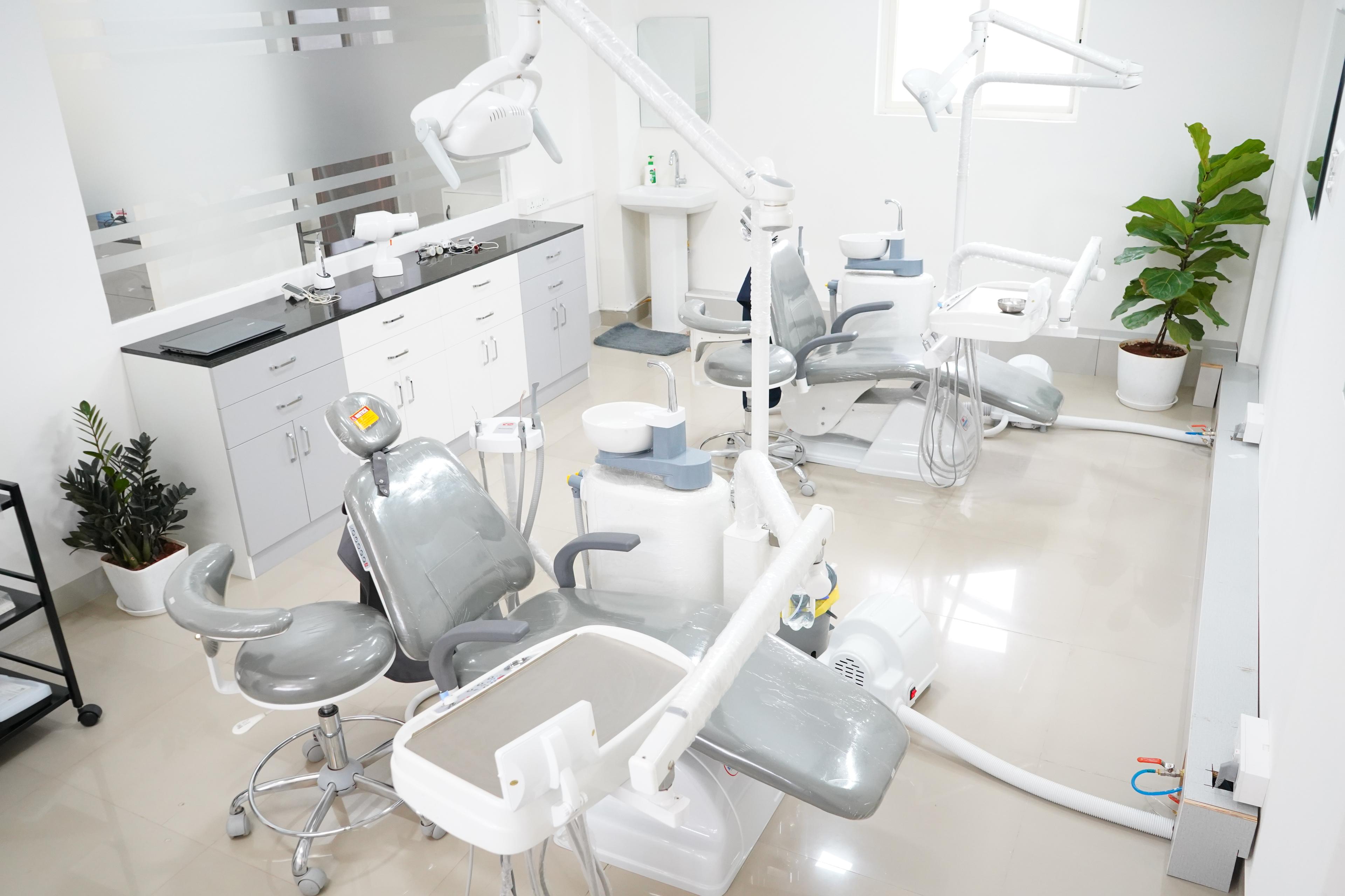 Interior view photo of Endo dental clinic - Photo 2 at bangalore 560077