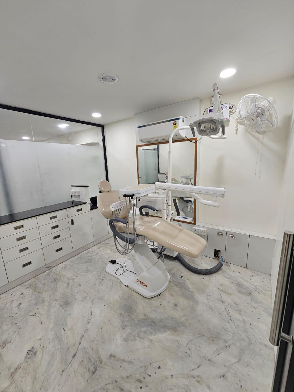 Interior view photo of Dr CK Dental and Face Clinic - Photo 2 at Maraimalai Nagar 603209