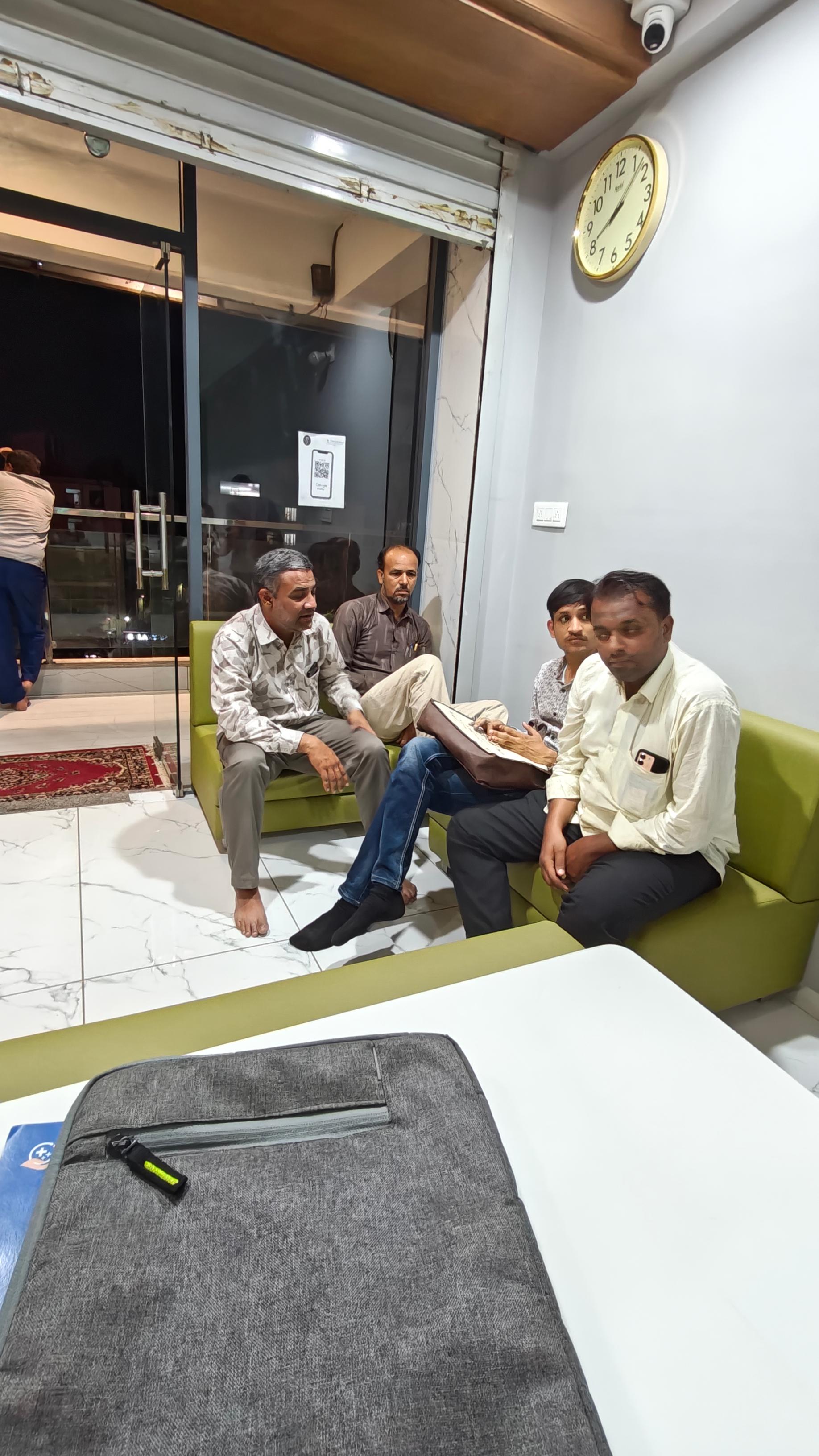 Exterior view photo of AUM NEUROCARE CLINIC - Photo 3 at ahmedabad 382330